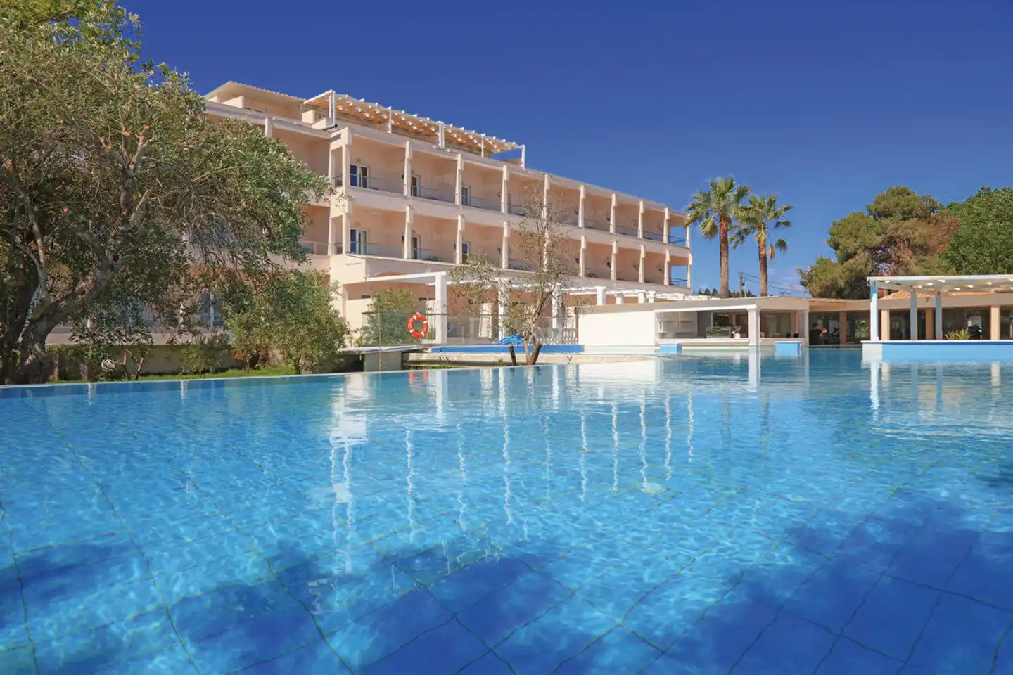 Cavomarina Beach Pool