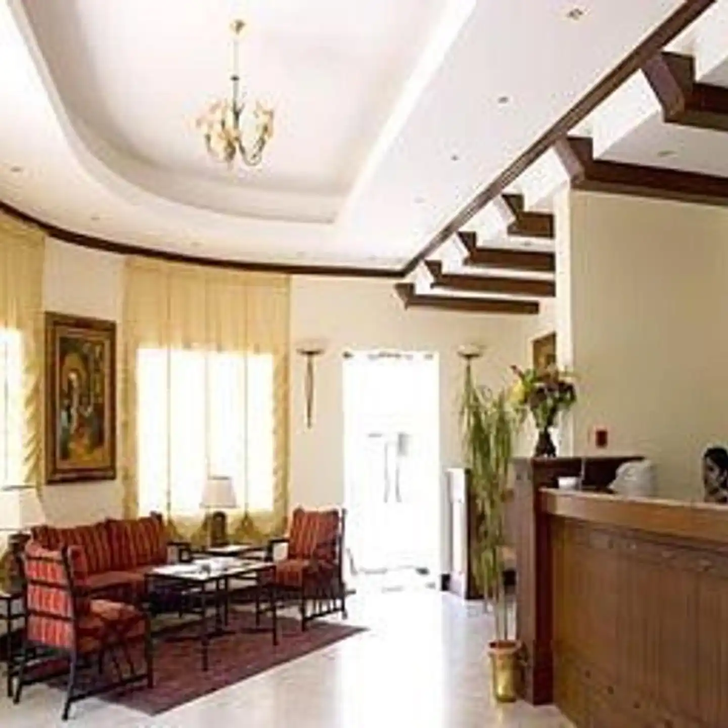 Al Hamra Village Hotel Lobby
