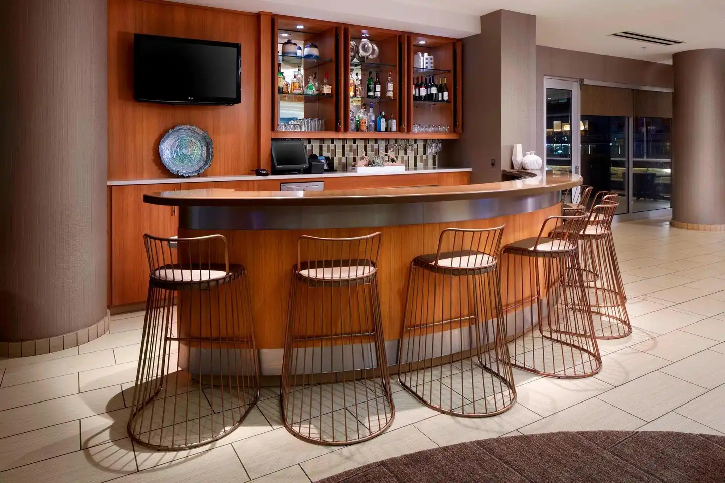 SpringHill Suites by Marriott Pittsburgh Bakery Square Bar