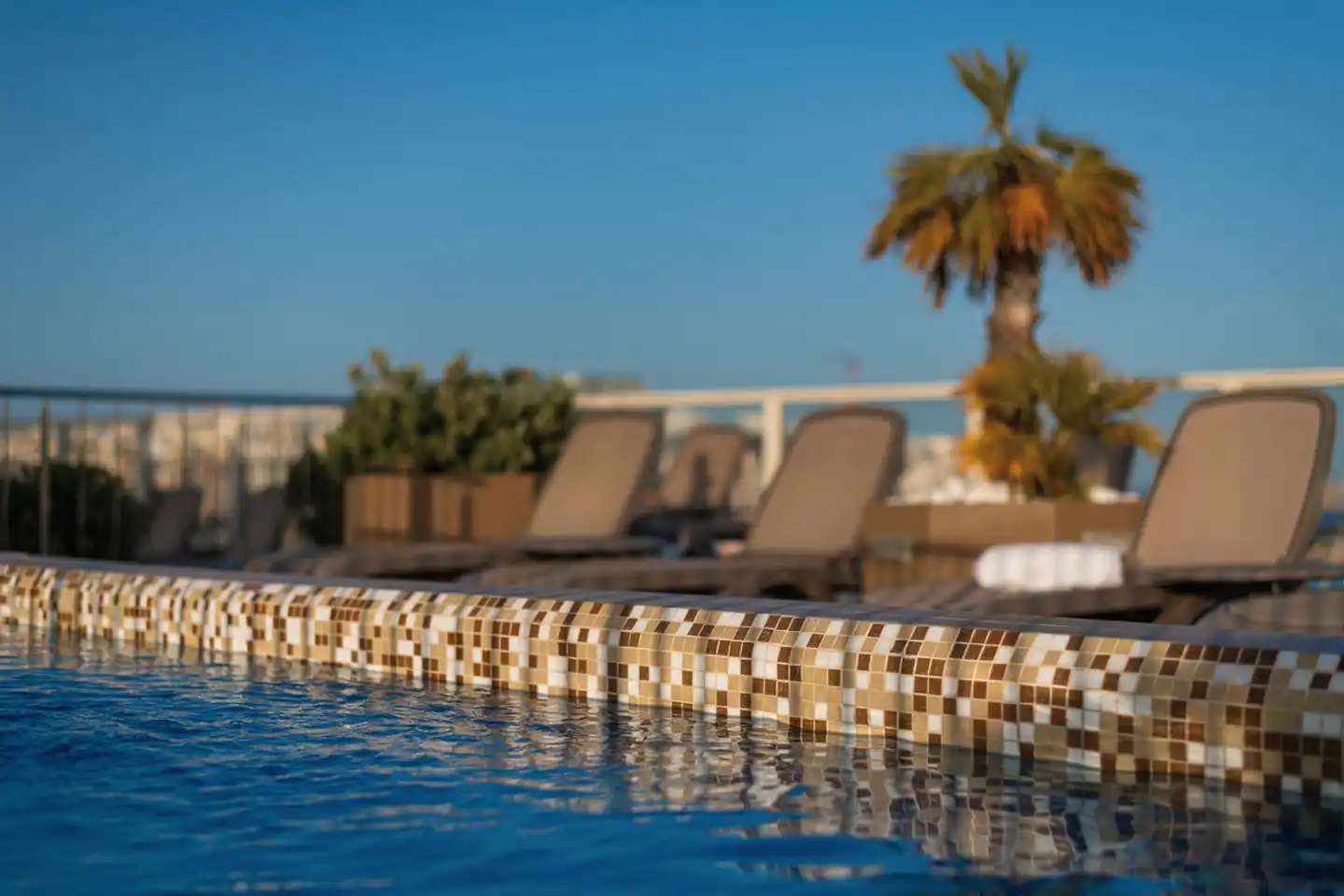 ST Bayview Hotel & Apartments Pool