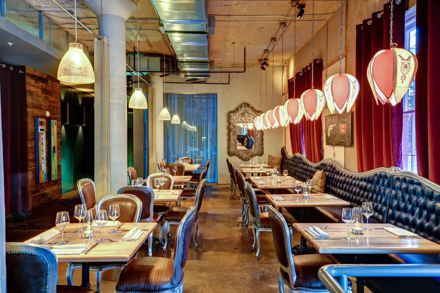 Canvas Hotel Dallas Restaurant