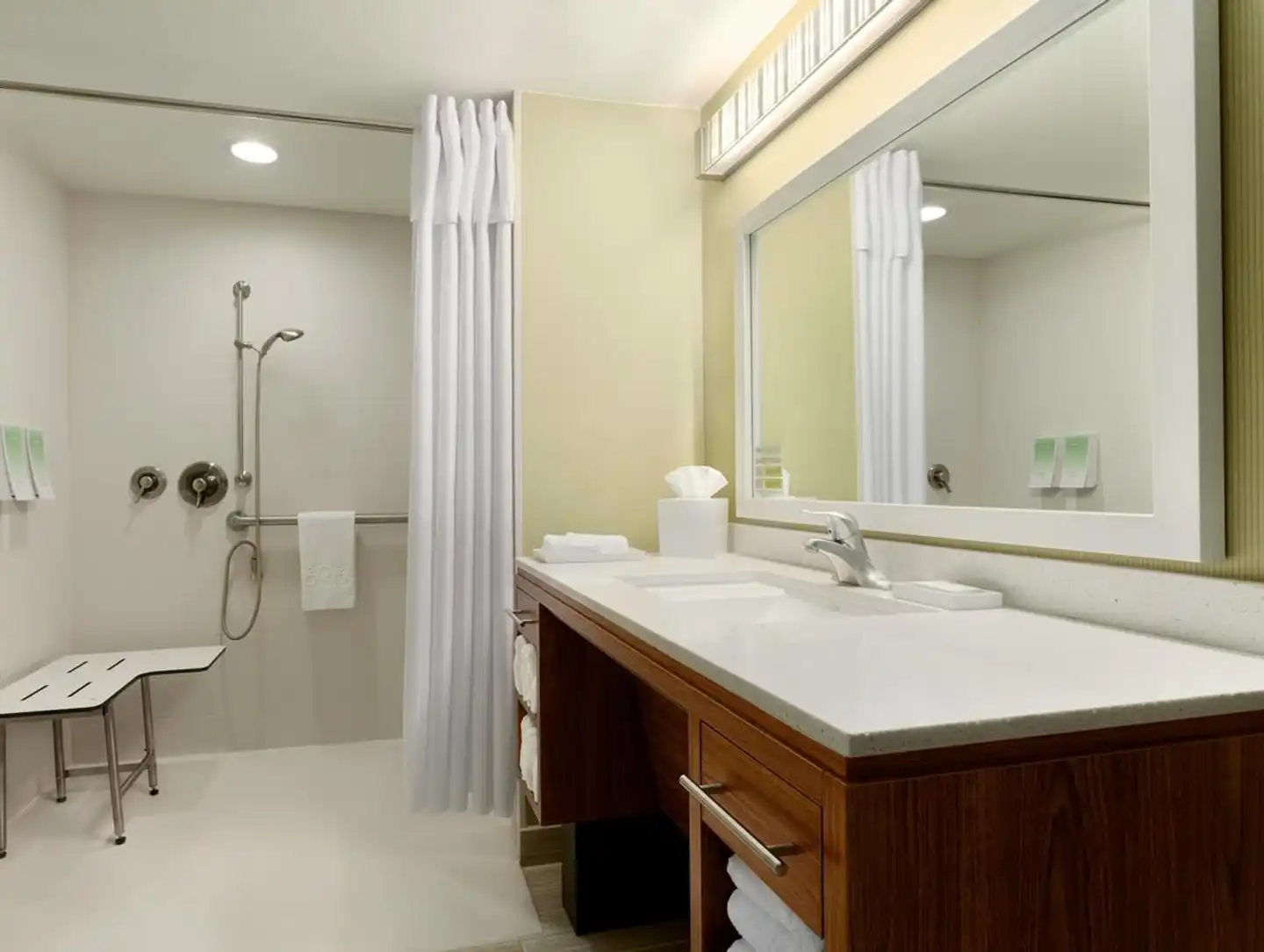 Home2 Suites by Hilton Denver West - Federal Center, CO Badezimmer