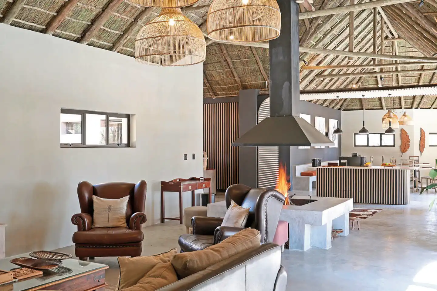 Mziki Safari Lodge Lobby