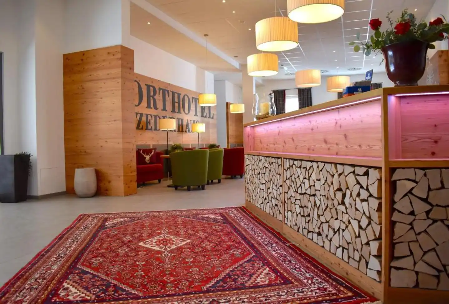 Sporthotel Zederhaus Lobby