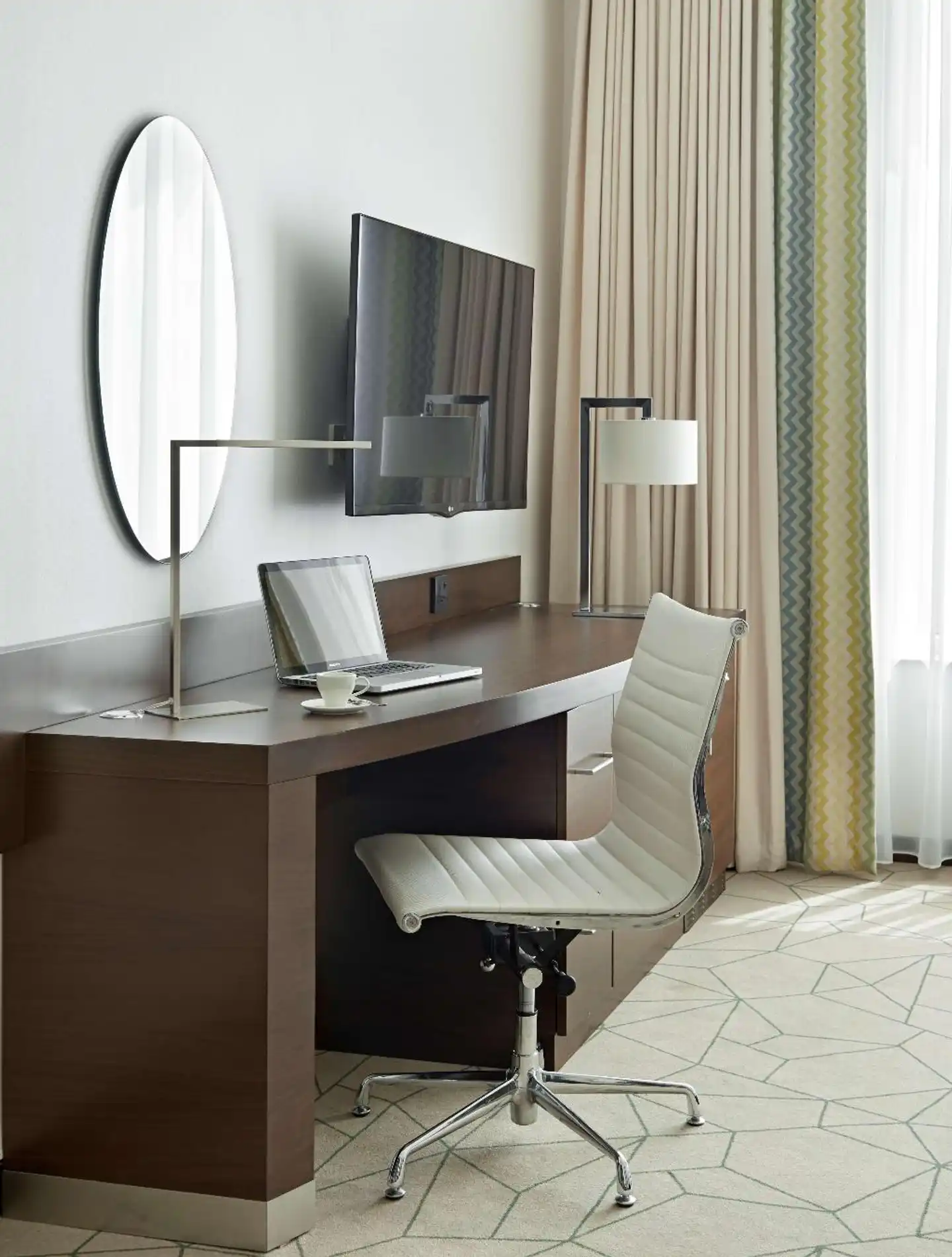 Hyatt Place Dubai/Baniyas Square Wohnbeispiel