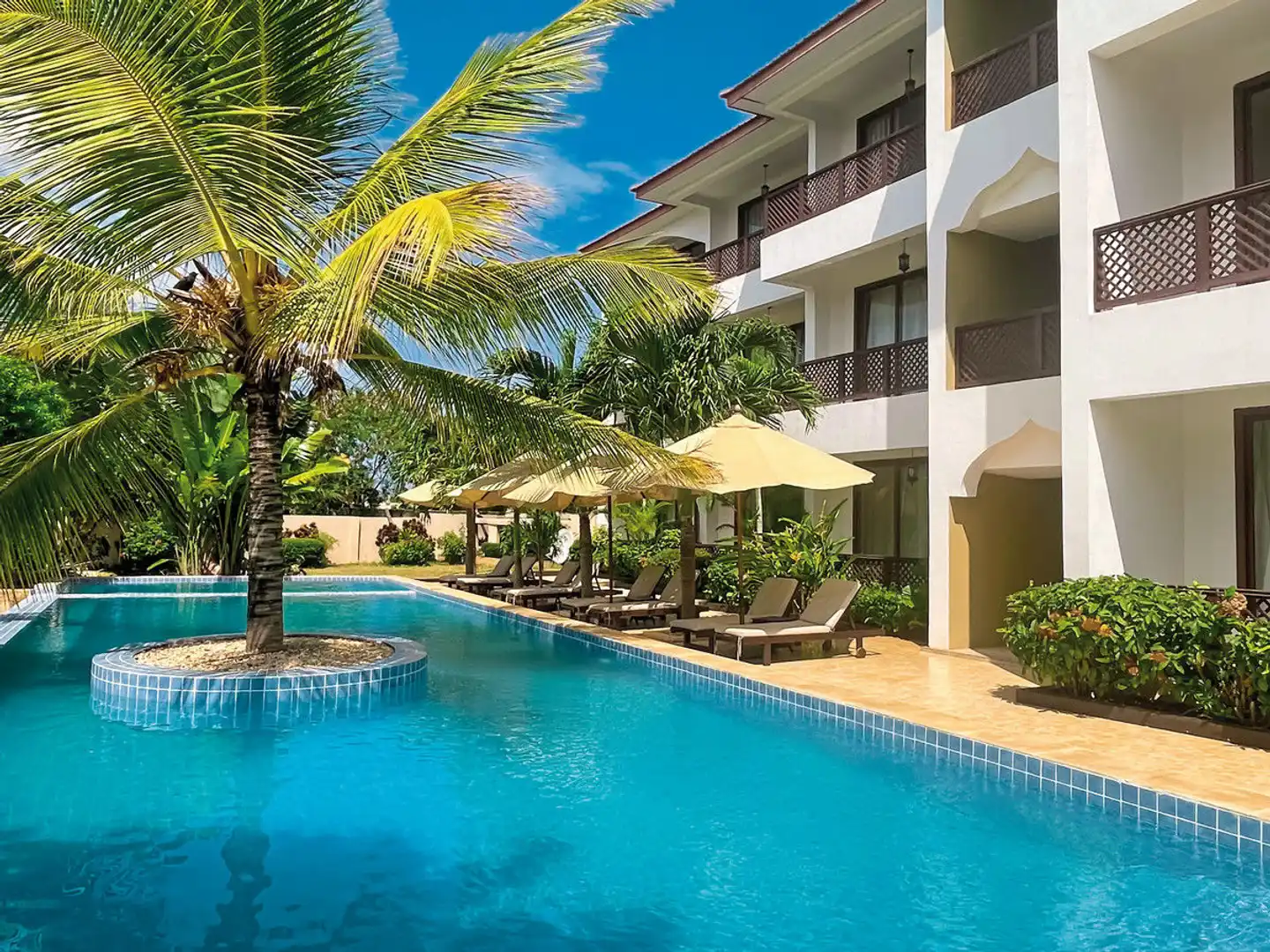 AHG Hisia Nungwi Experience Pool