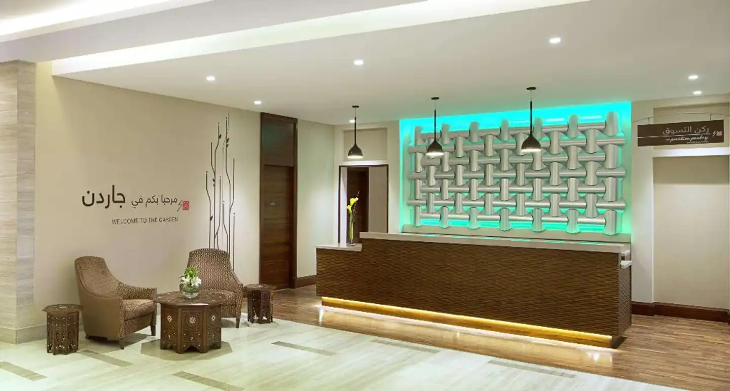 Hilton Garden Inn Dubai Al Muraqabat Lobby