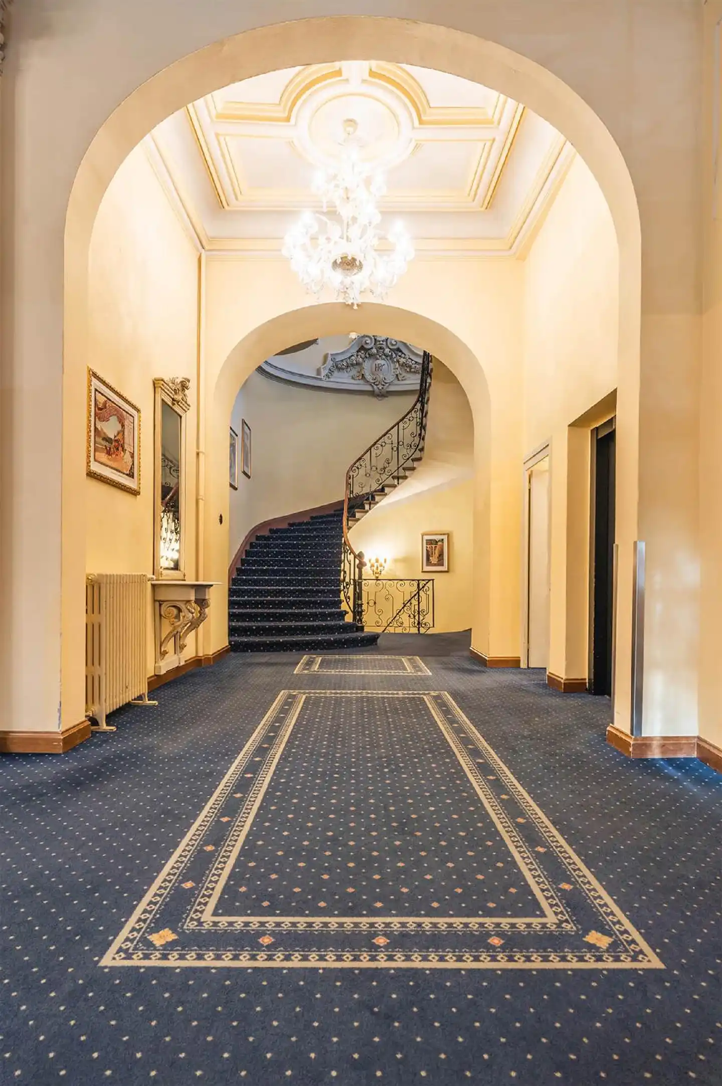 Reine Victoria Lobby