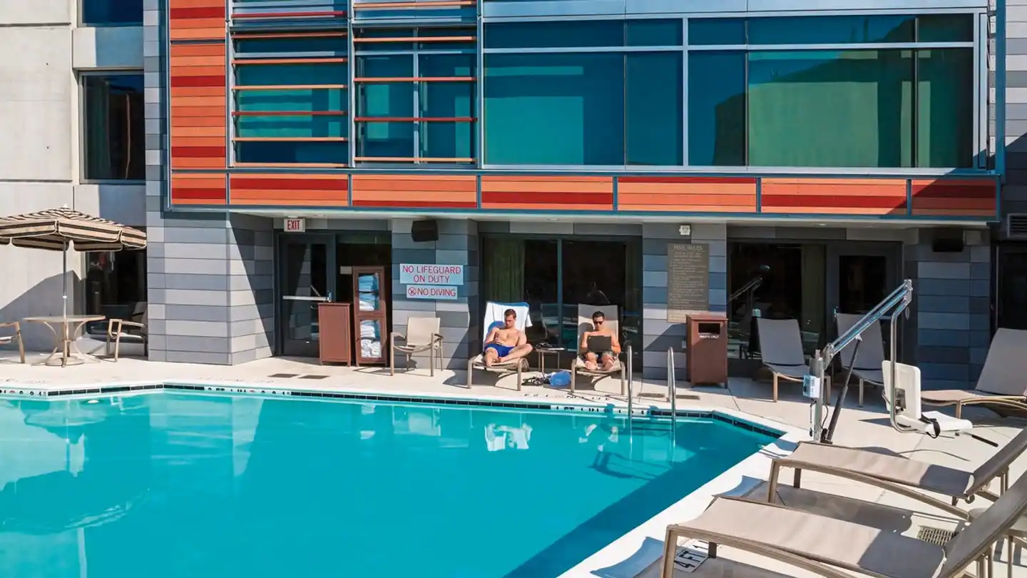 Hyatt Place Washington DC/US Capitol Pool