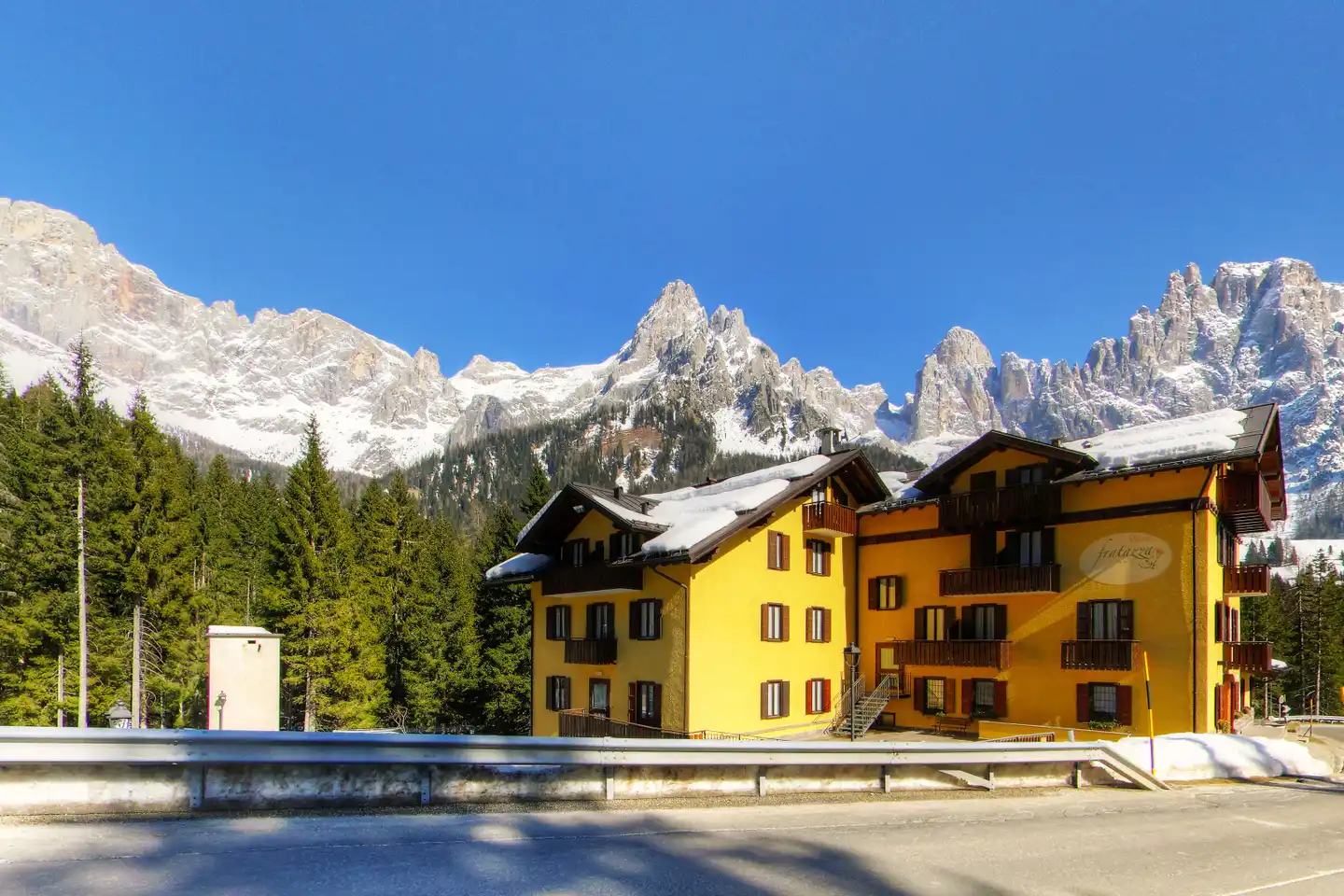 GH Hotel Fratazza Aussenansicht