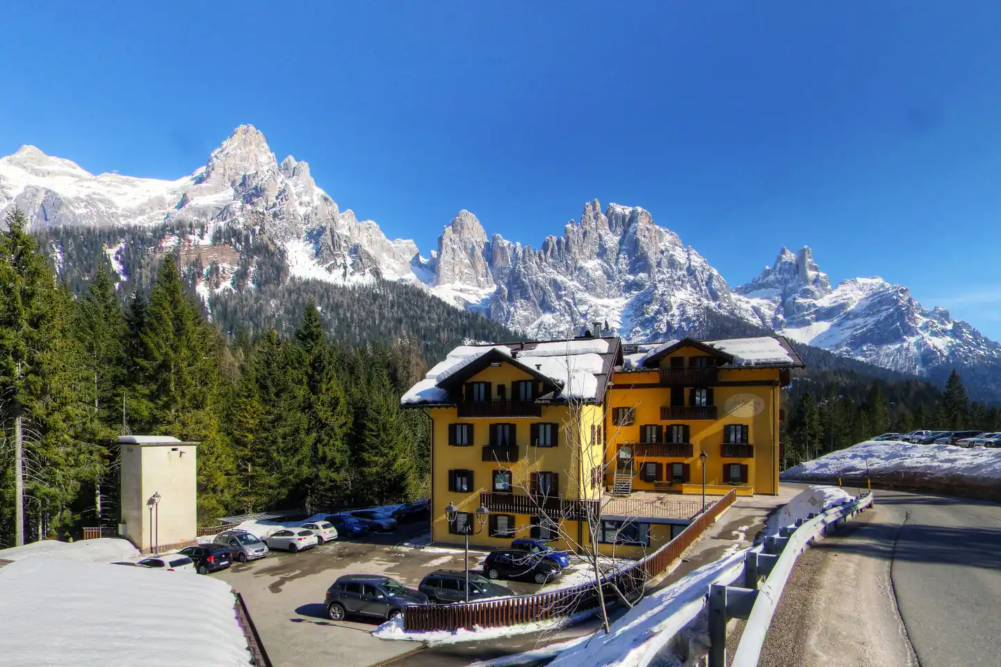 GH Hotel Fratazza Aussenansicht