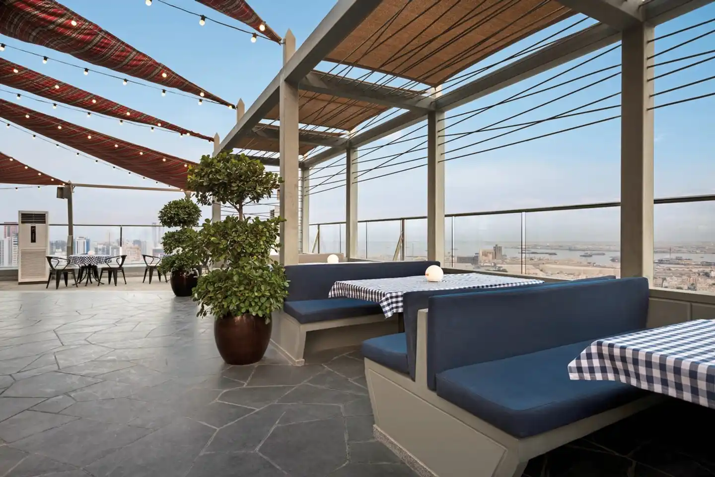 Wyndham Garden Manama Lobby