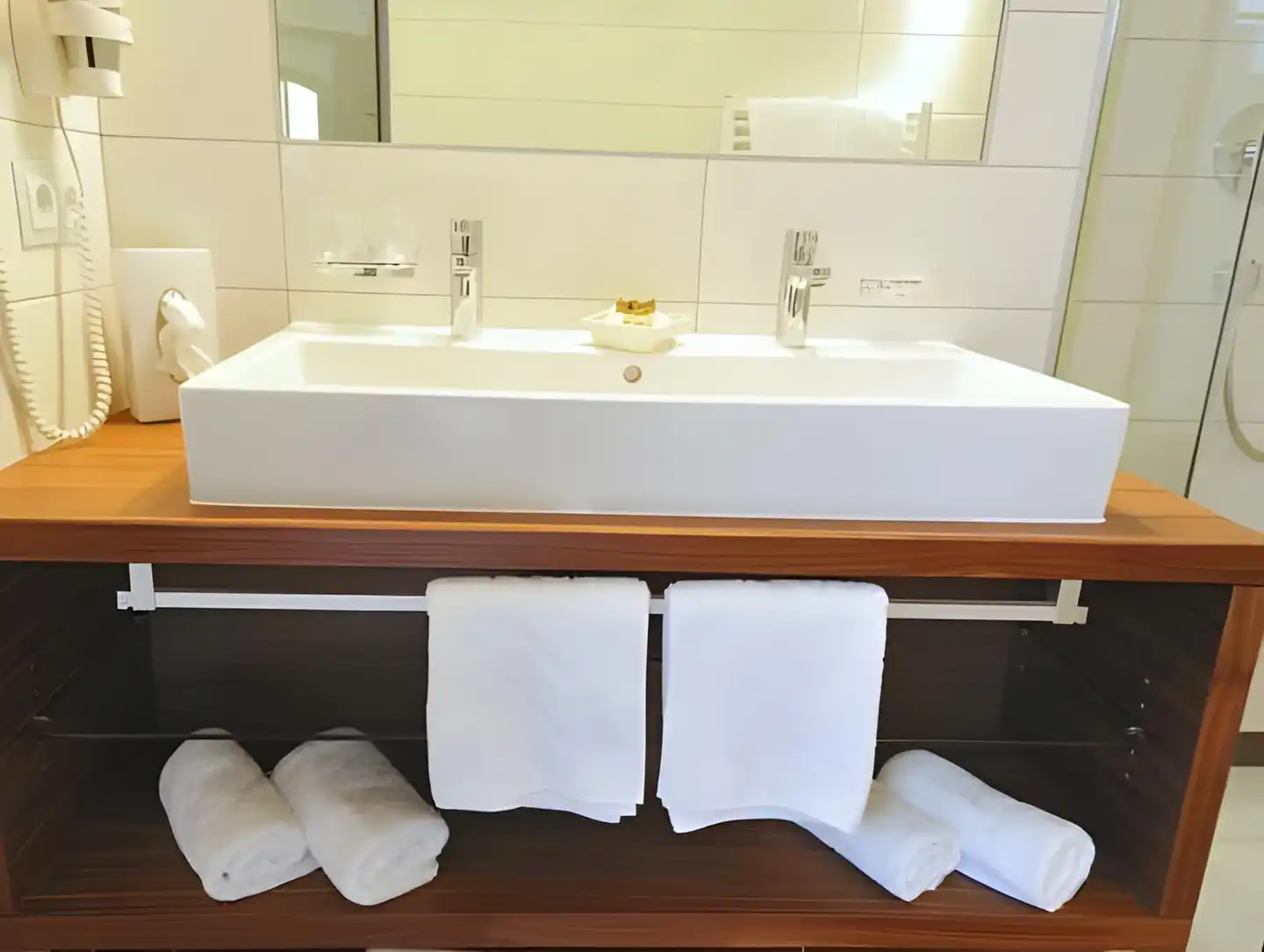 Rätia Alpinlounge Badezimmer