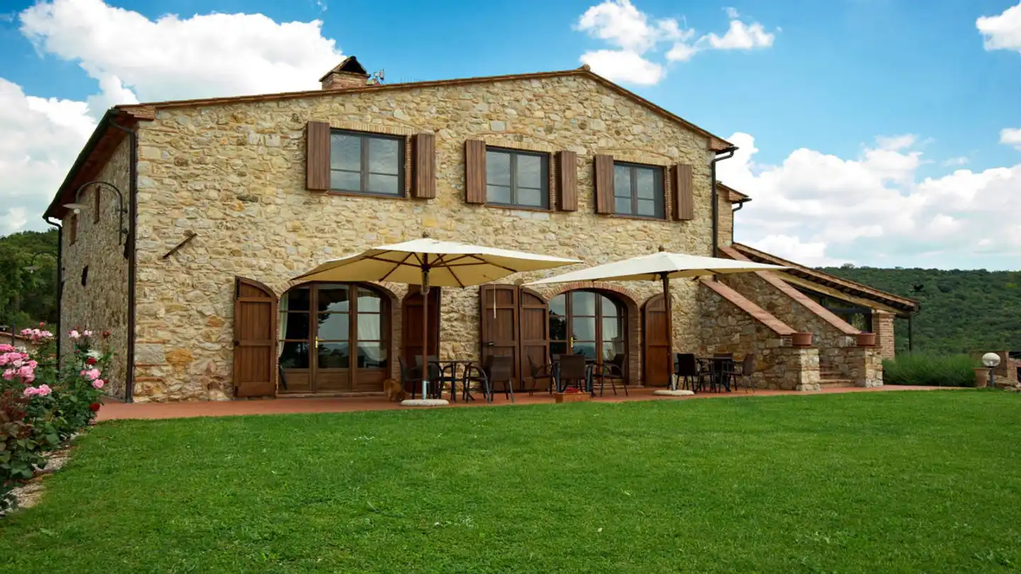 Tenuta Casteani Wine Resort Aussenansicht