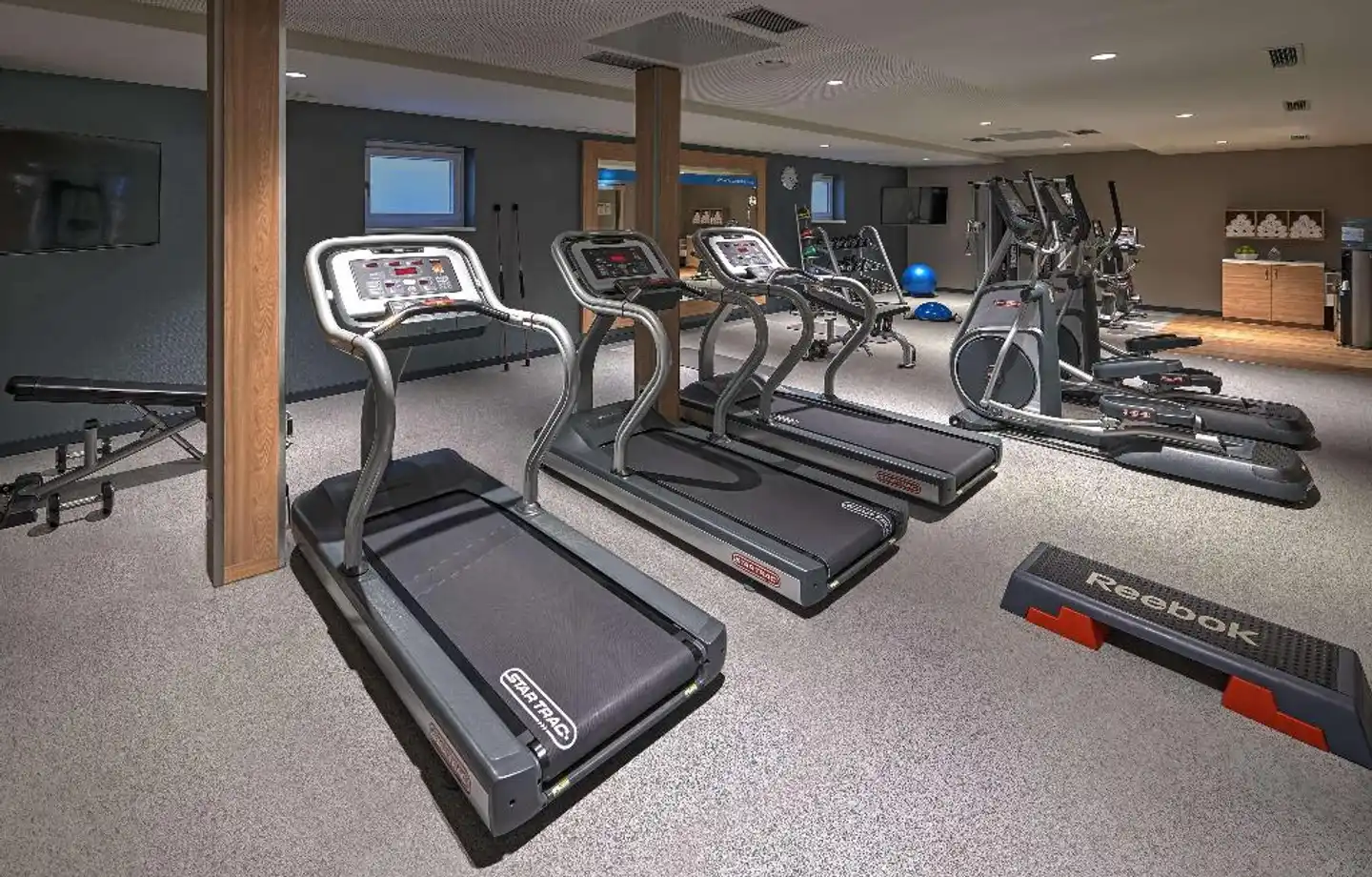 Hampton by Hilton Berlin City Centre Alexanderplatz Sport und Entertainment