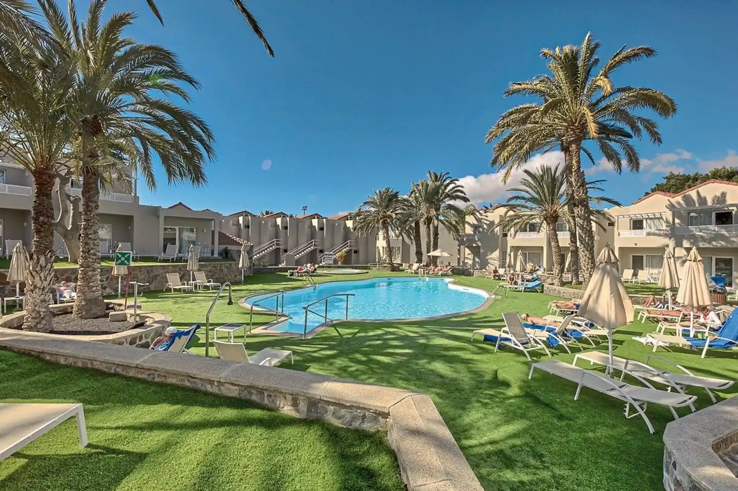 LIVVO Koala Garden Appartements Pool