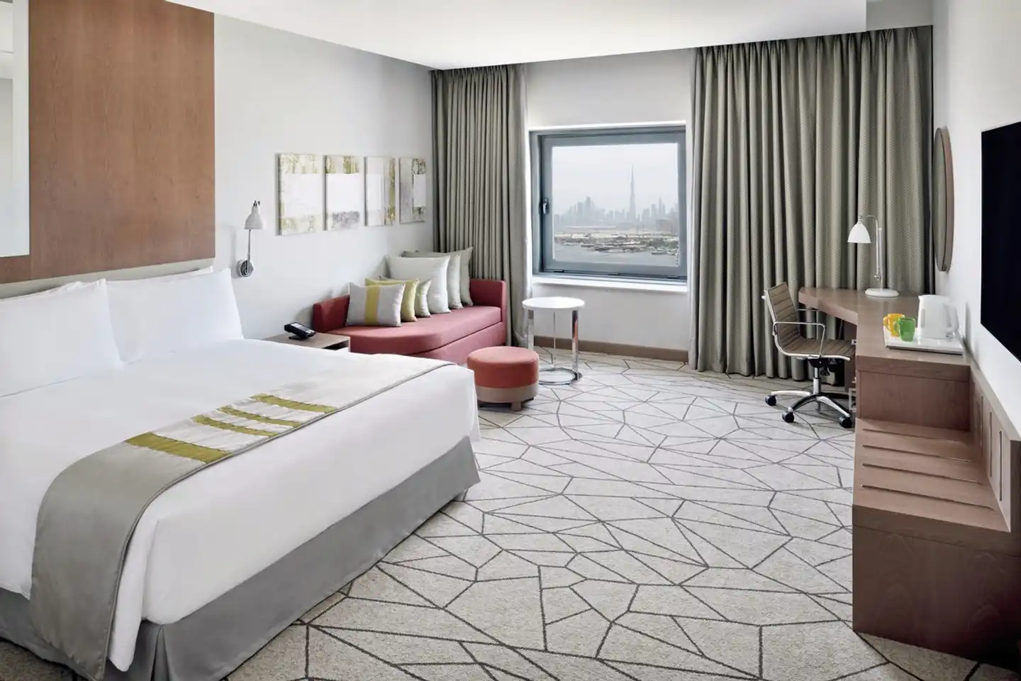 Holiday Inn Dubai Festival City Wohnbeispiel