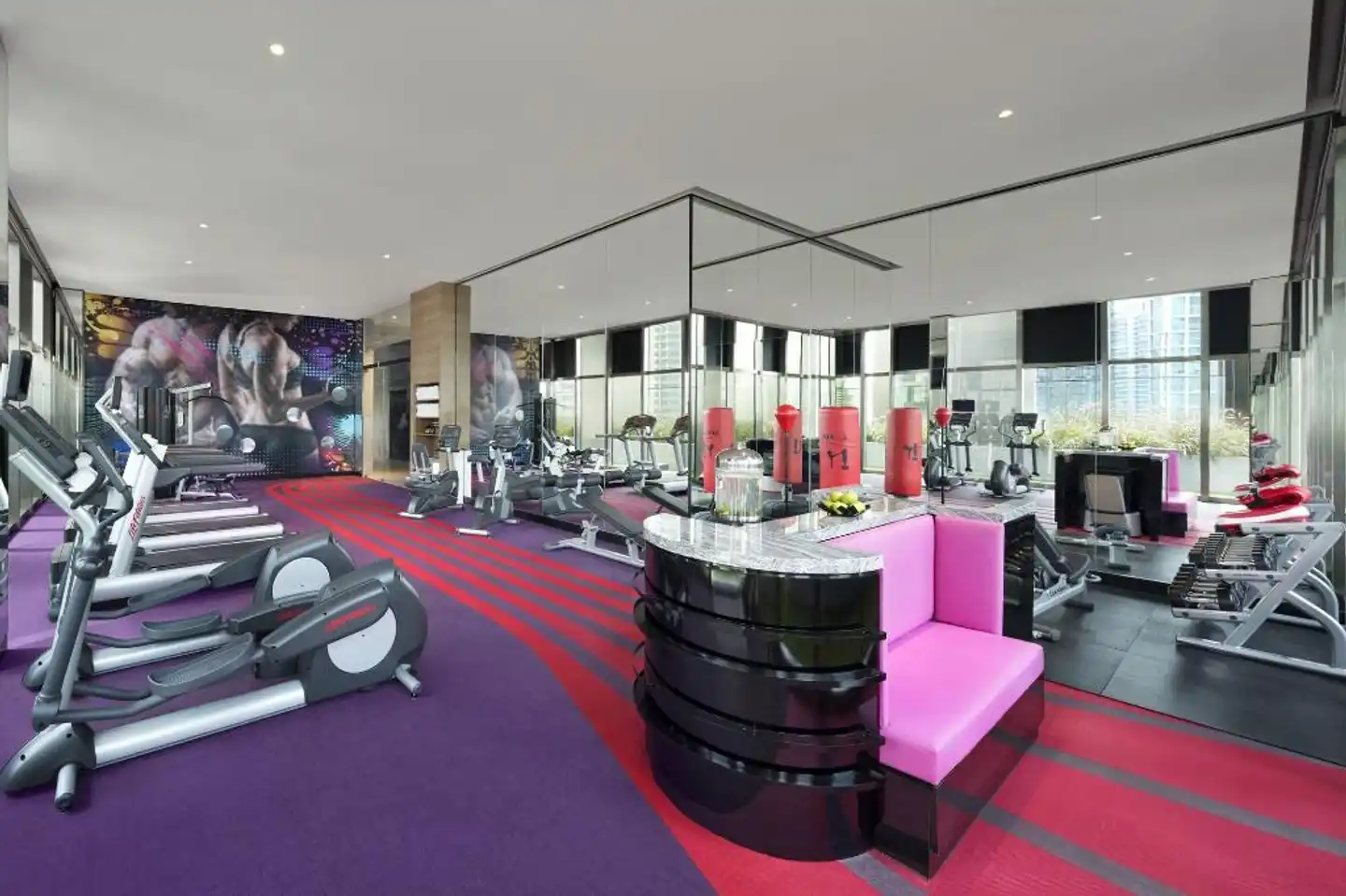 W Kuala Lumpur Sport und Entertainment