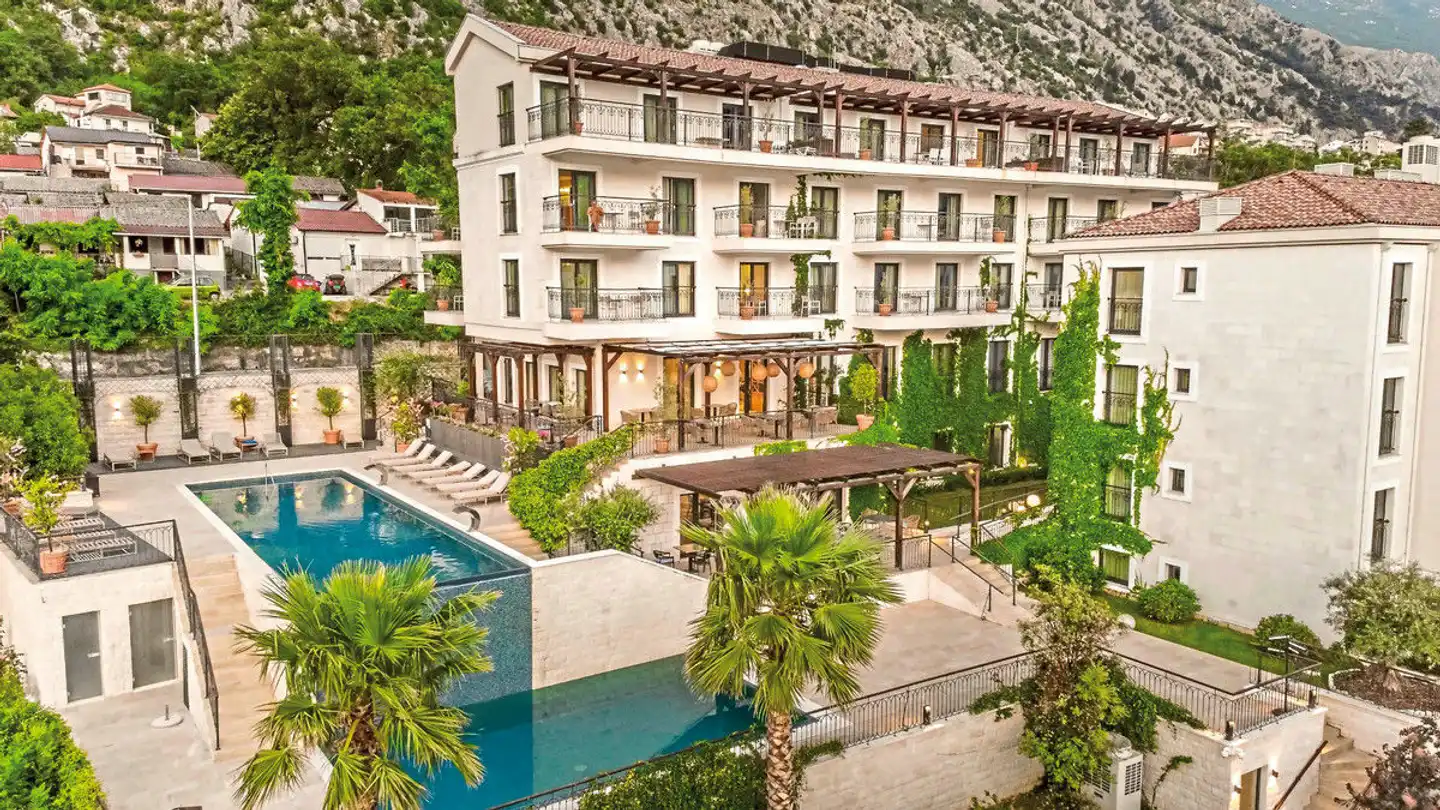 HUMA Kotor Bay Hotel & Villas Aussenansicht