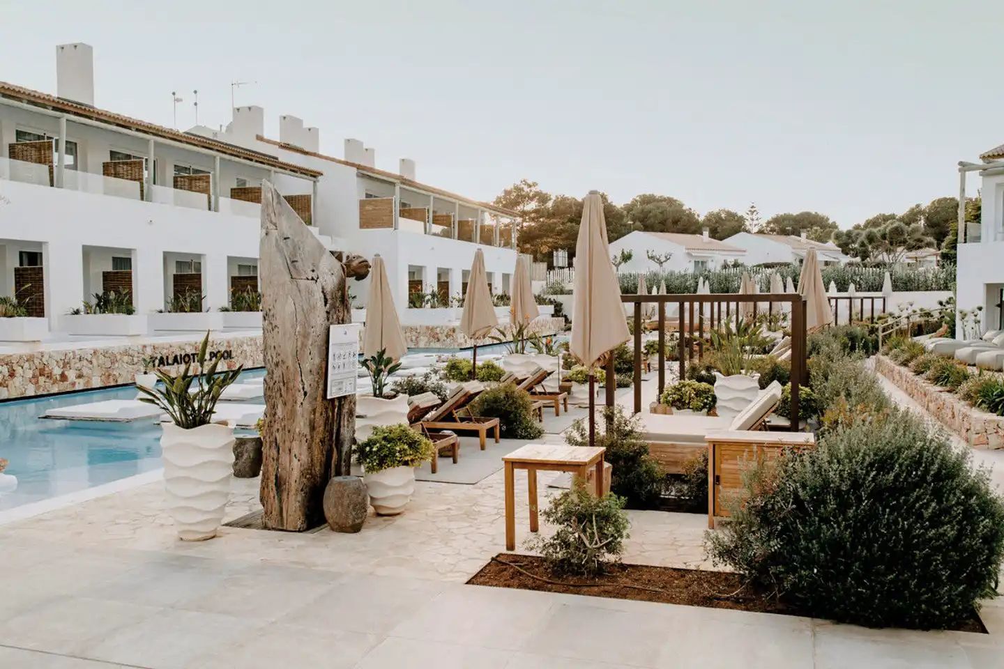 Lago Resort Menorca - Suites del Lago Aussenansicht