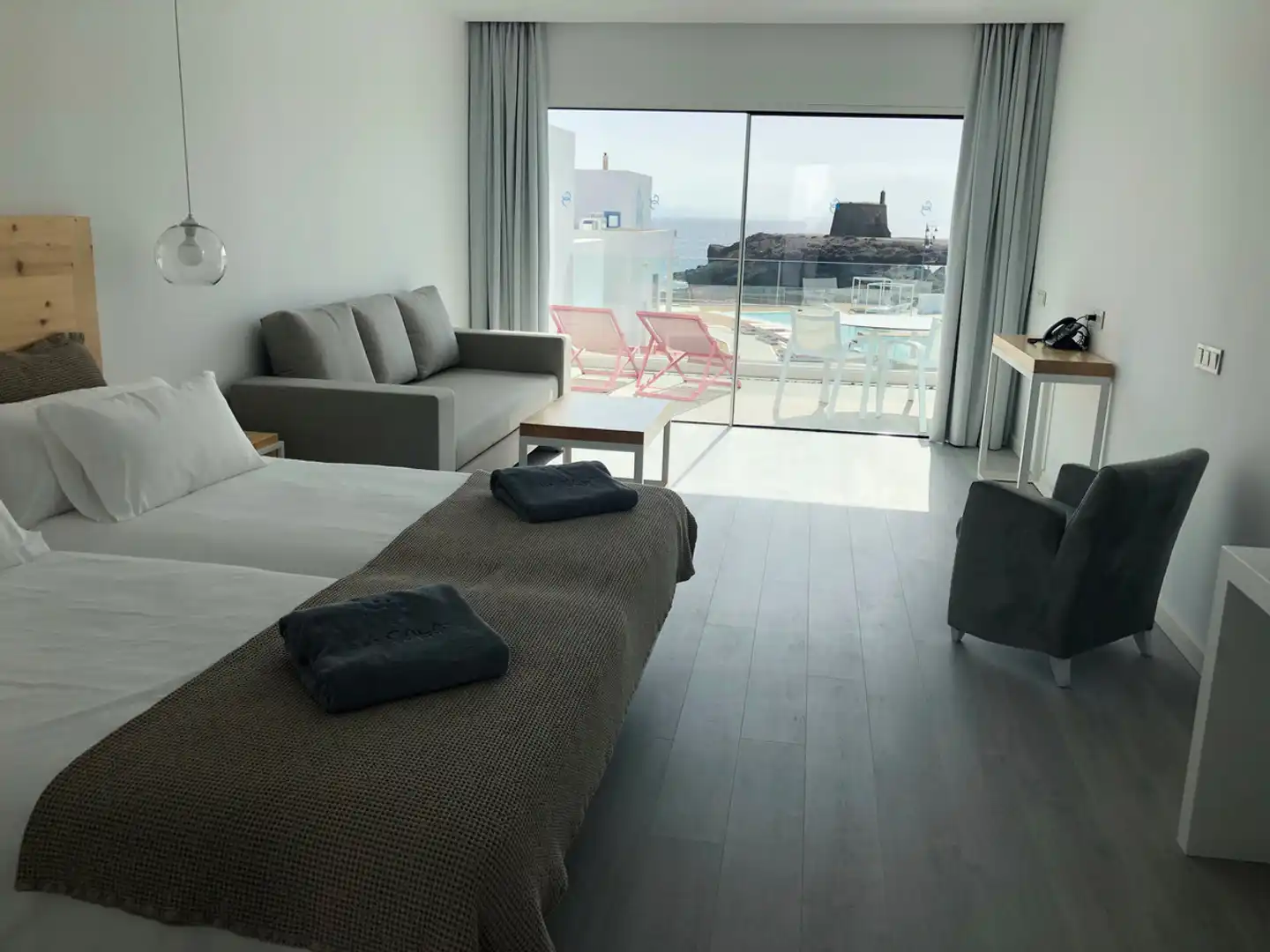 Cala Lanzarote Suites Hotel Wohnbeispiel