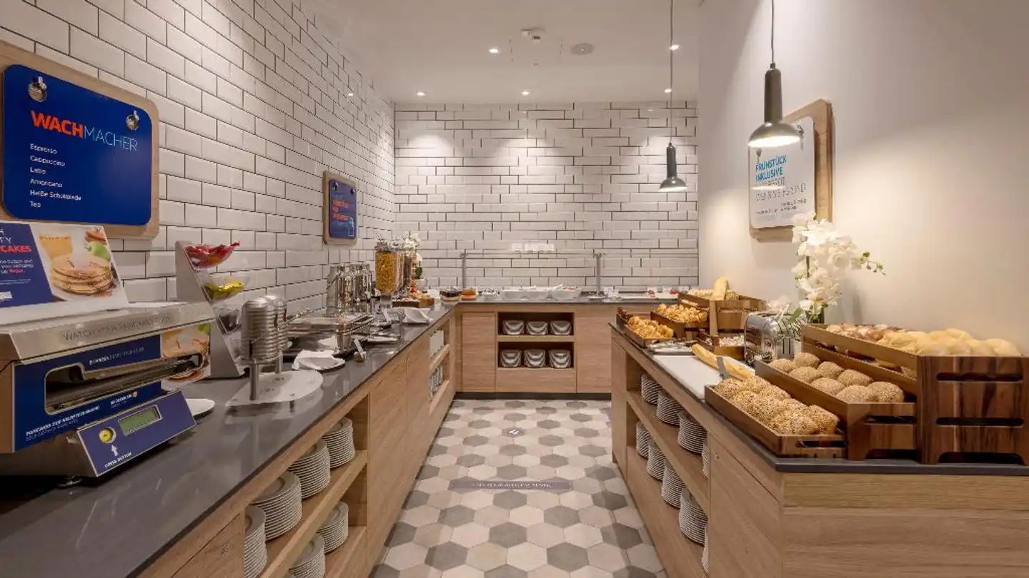 Holiday Inn Express Offenbach, an IHG Hotel Restaurant
