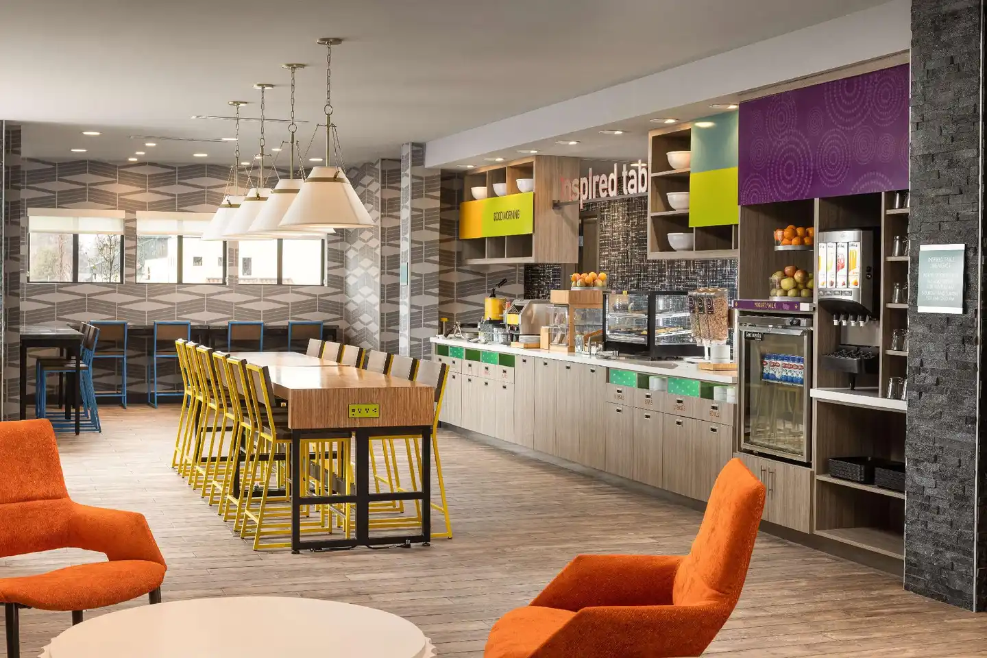 Home2 Suites by Hilton Bend, OR Bar