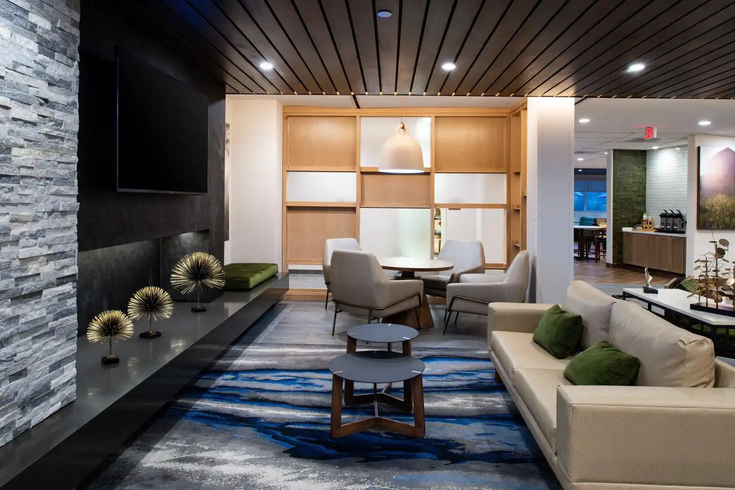 Fairfield by Marriott Inn & Suites Charlotte University Research Park Lobby