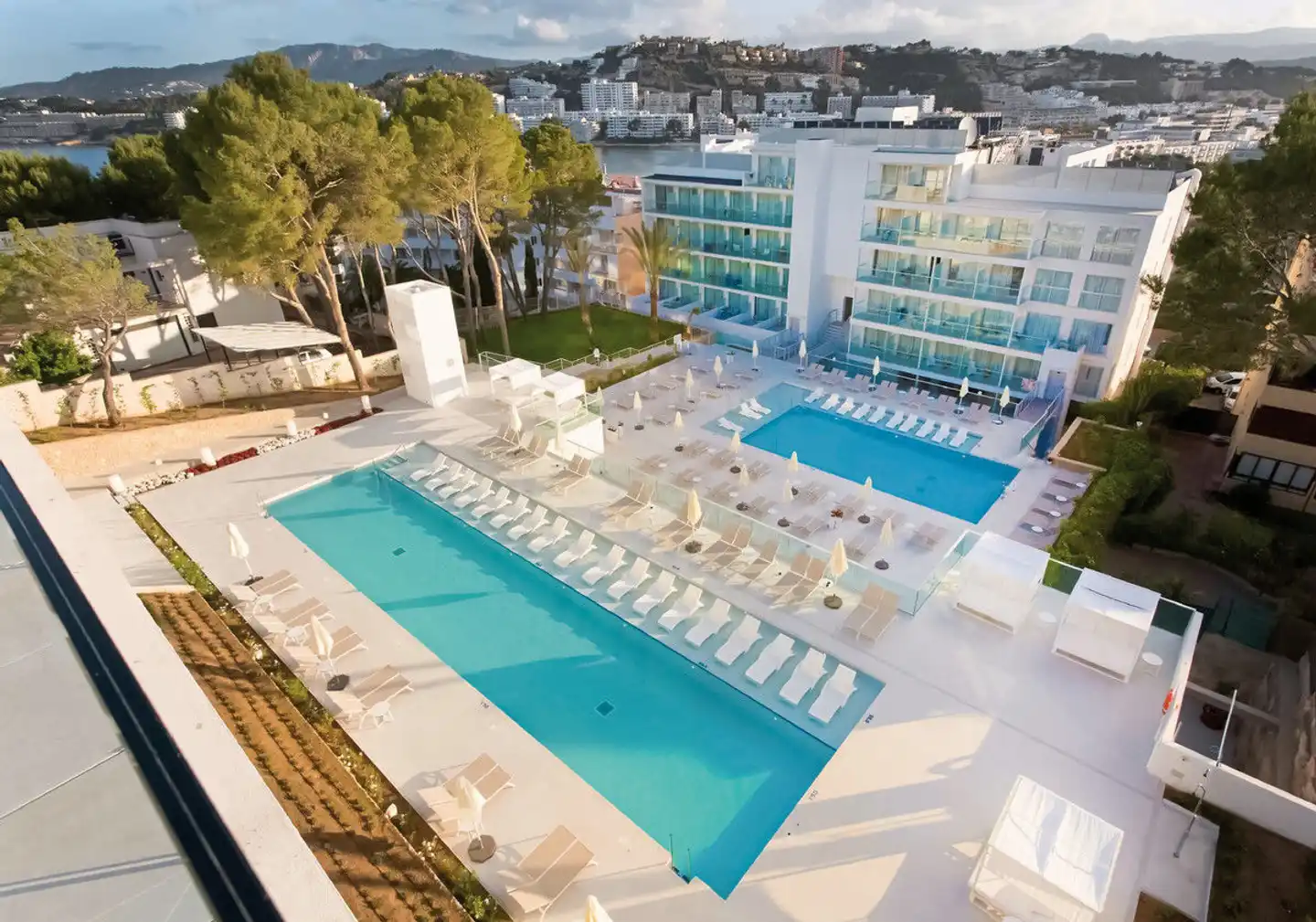 Reverence Life Pool