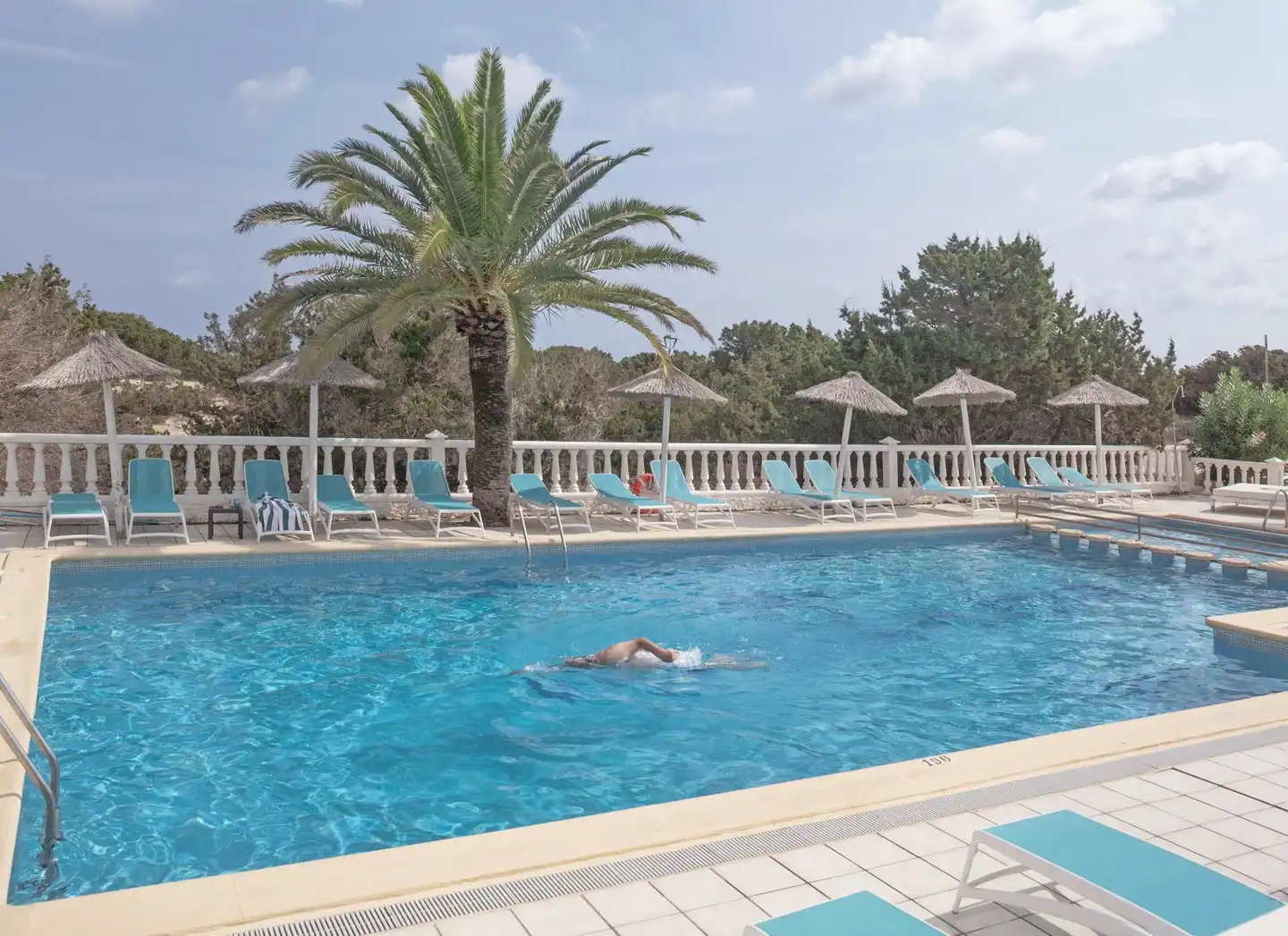 Lago Playa Resort Rooms Pool