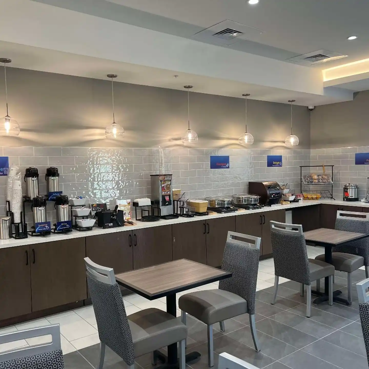 Best Western San Bernardino Hotel Bar
