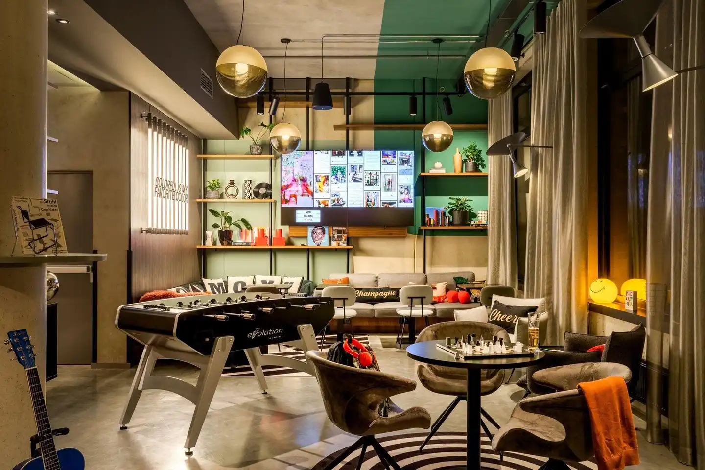 Moxy Dortmund City Bar