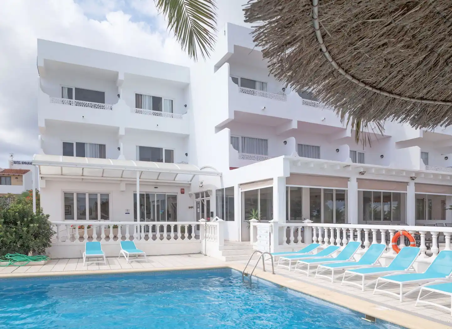 Lago Playa Resort Rooms Pool