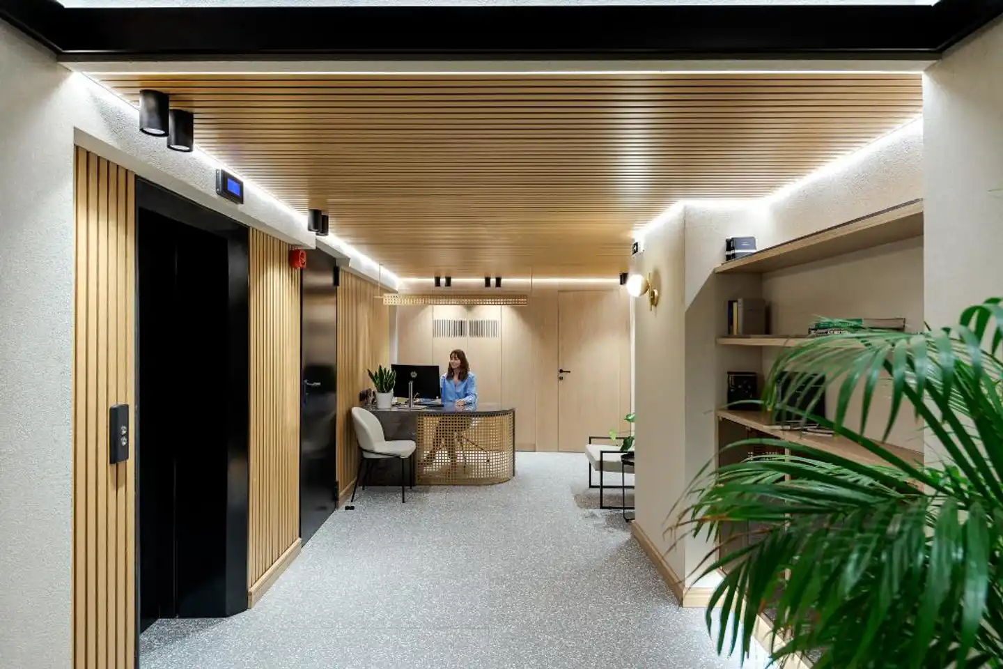 THIRTYNINE Lobby
