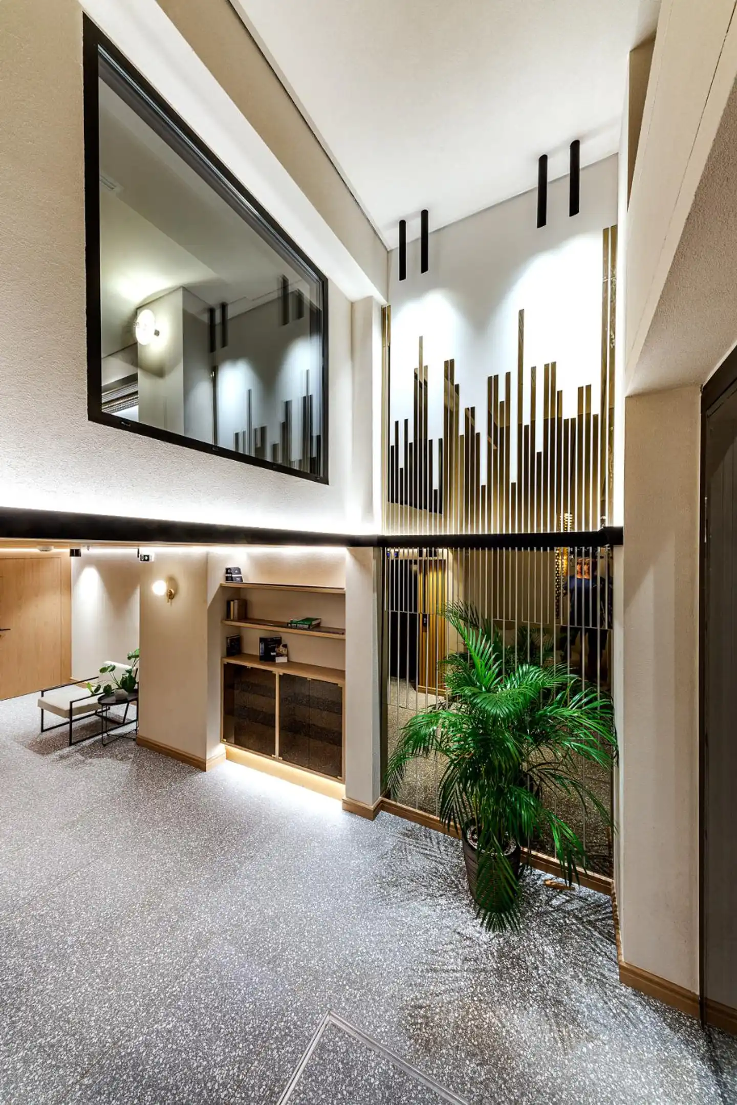 THIRTYNINE Lobby