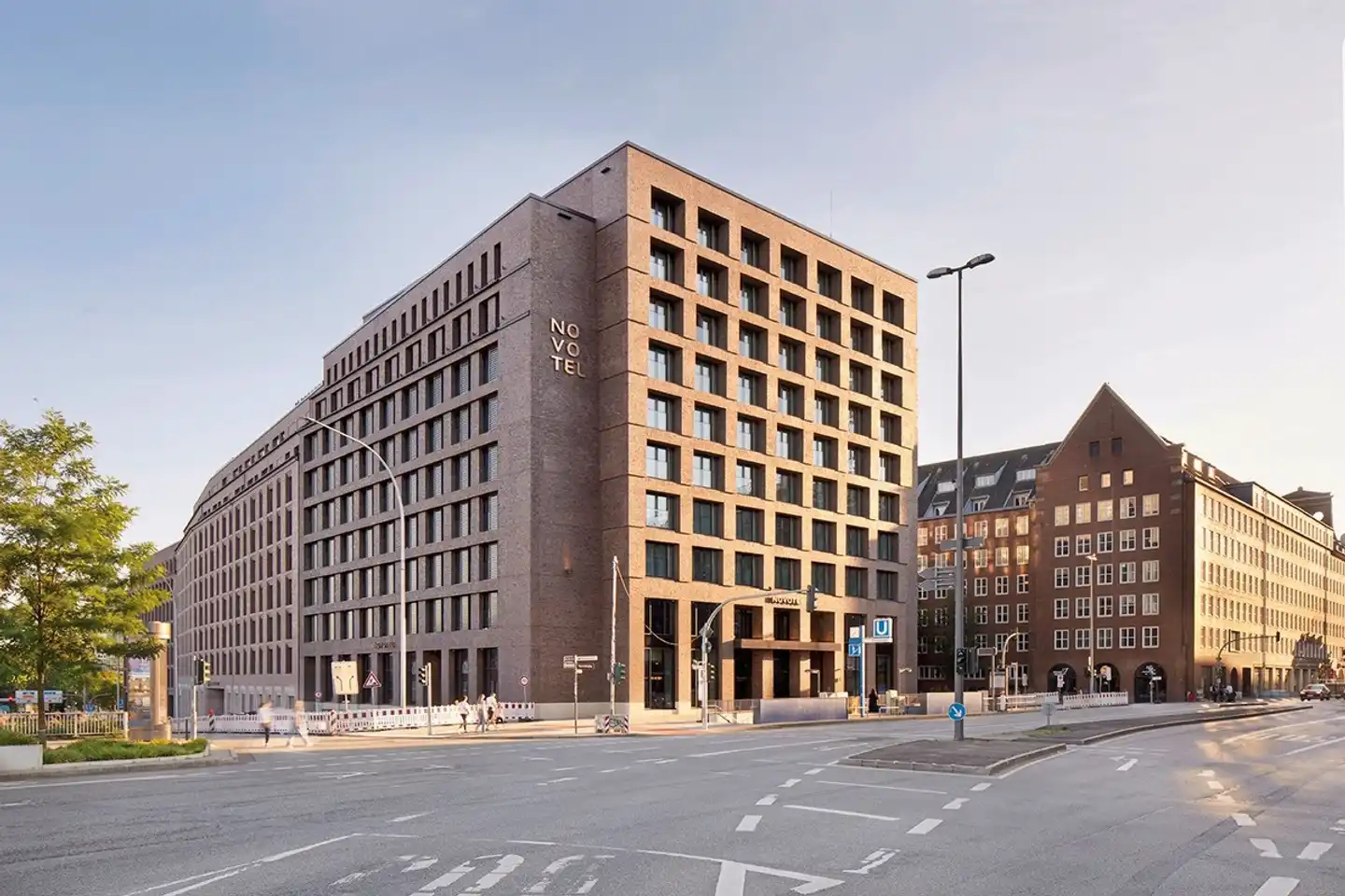 Novotel Hamburg Central Station Aussenansicht