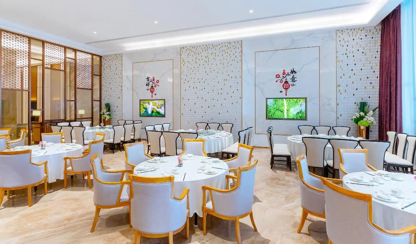 Won Majestic Hotel Cambodia Restaurant
