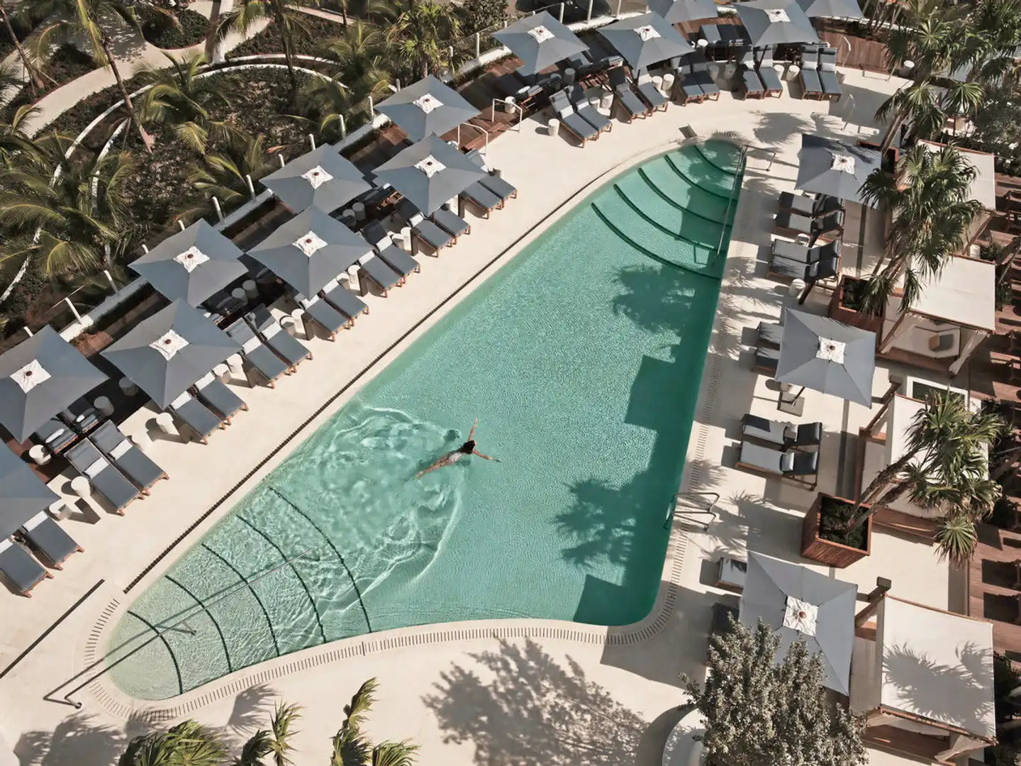 Four Seasons Fort Lauderdale Pool