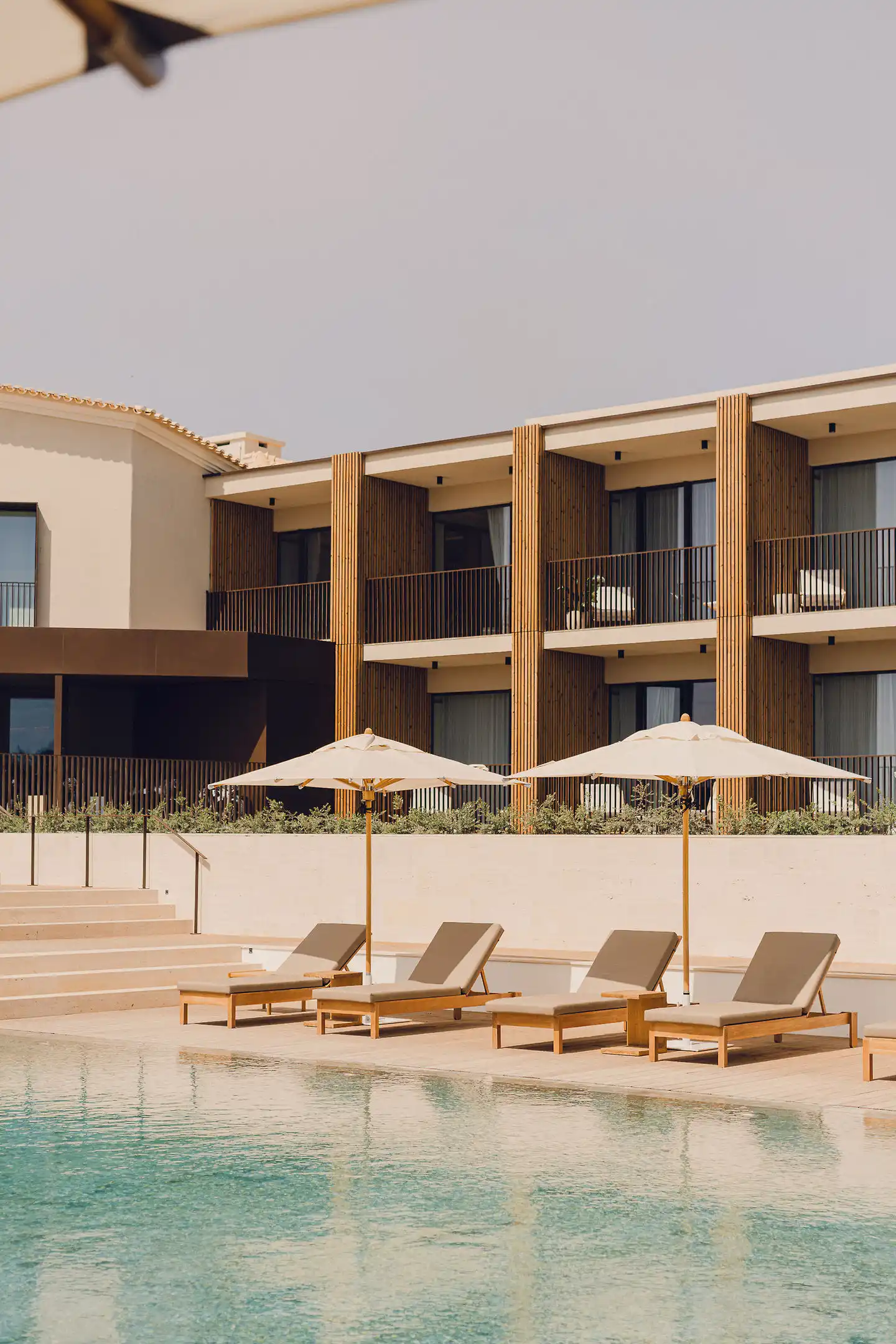 Aethos Ericeira Pool