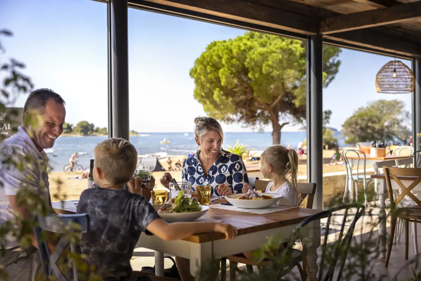 Maistra Polari Campsite Mobile Homes Terrasse