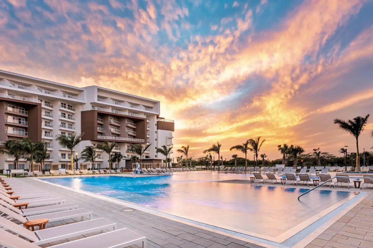 Embassy Suites by Hilton Aruba Resort Pool