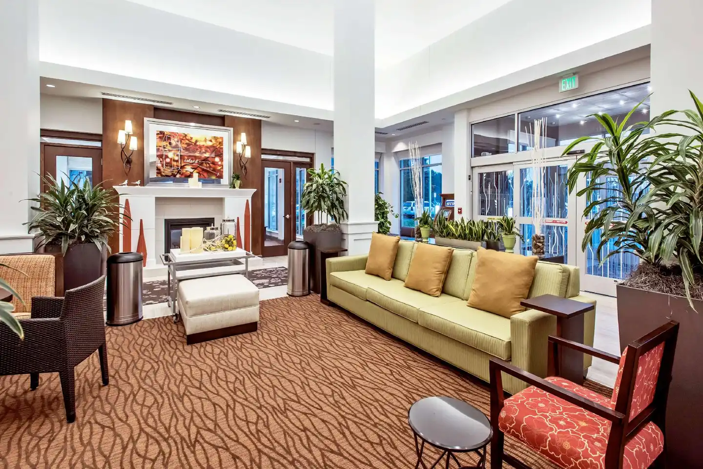 Hilton Garden Inn Minneapolis Airport Mall of America Lobby