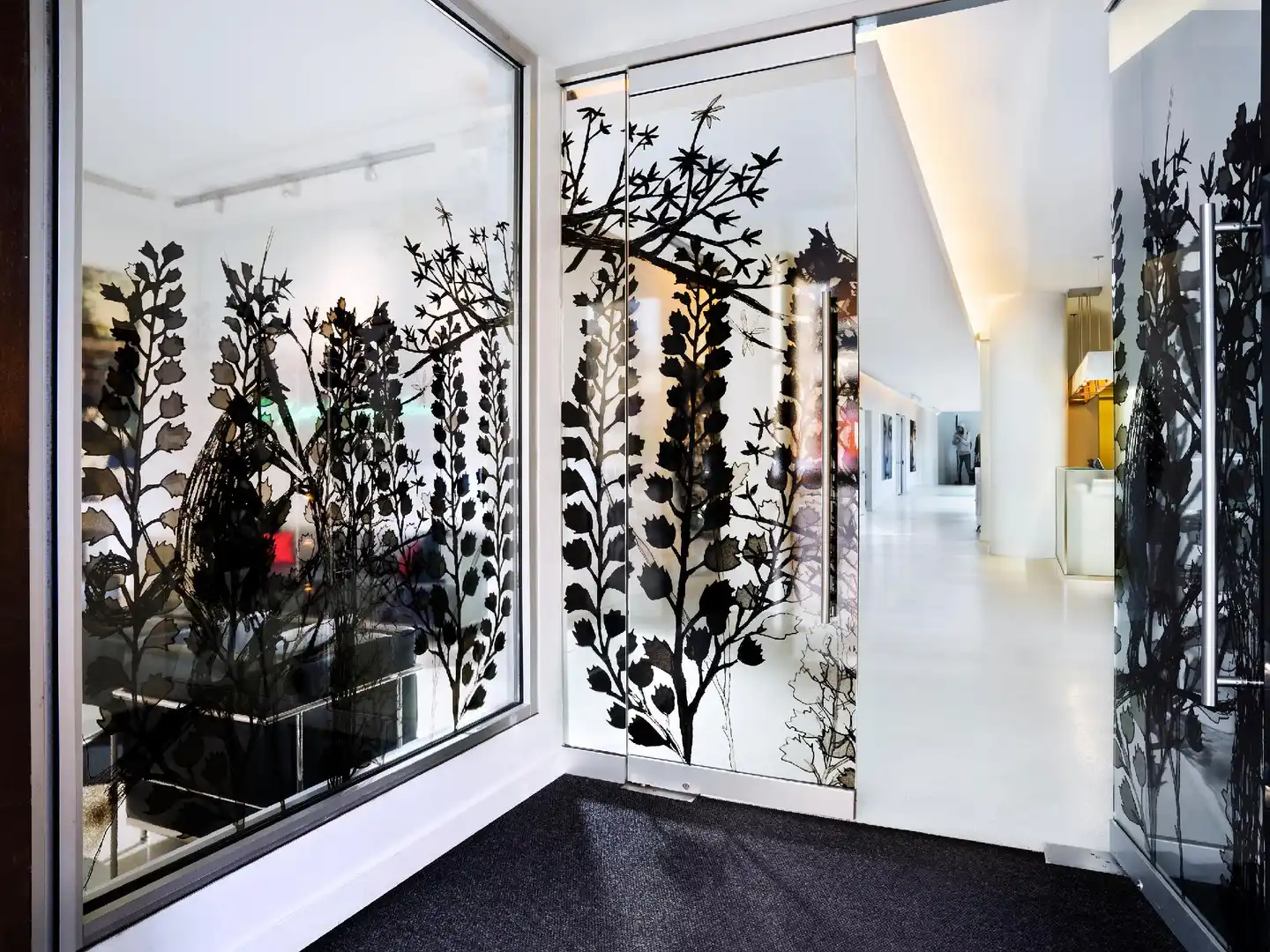 Le Méridien Chambers Minneapolis Lobby