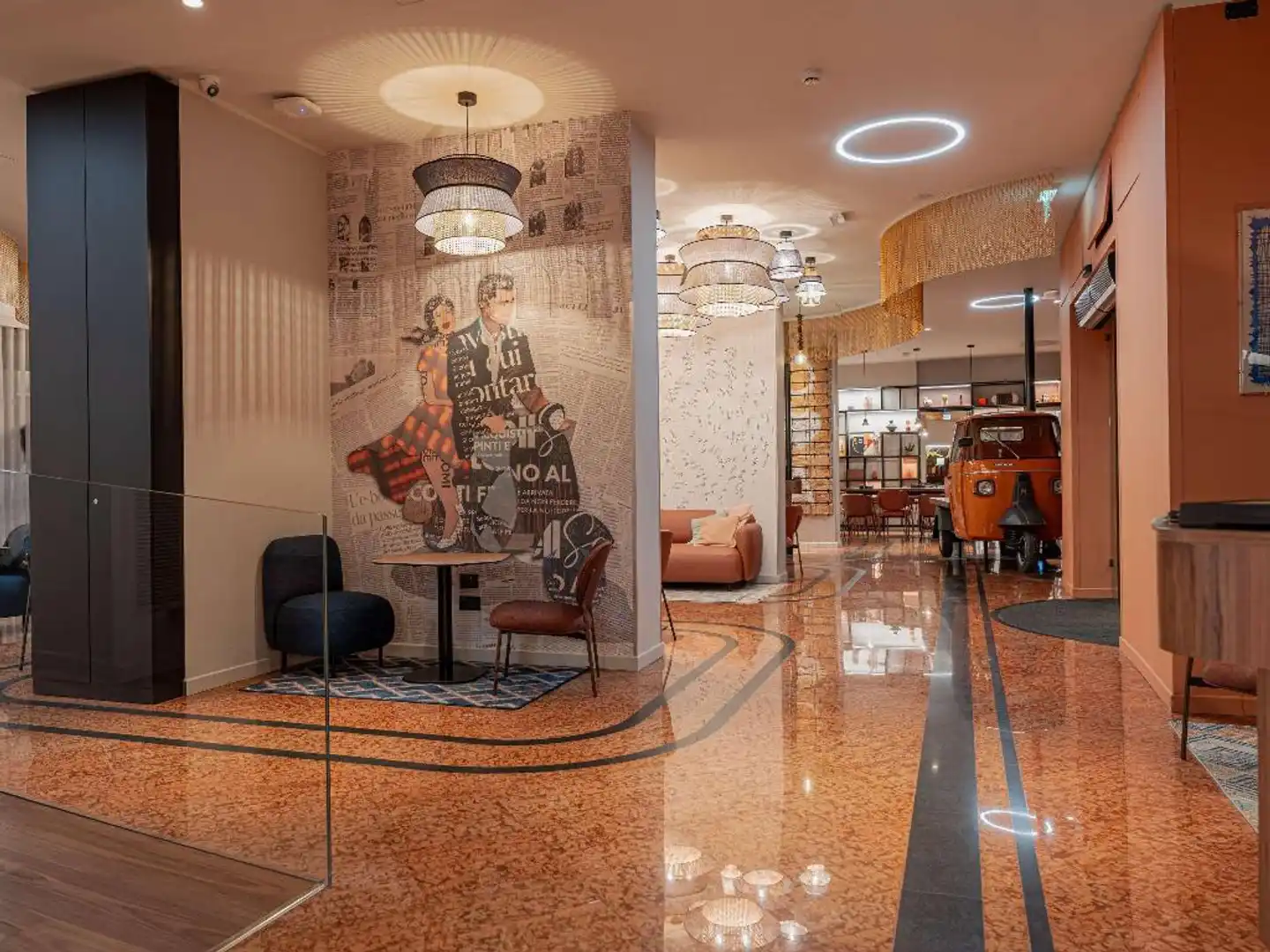 Mercure Bologna Centro Lobby