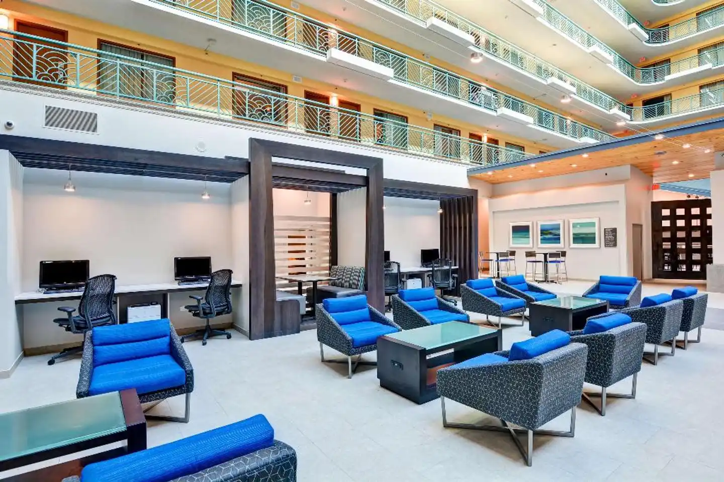 Embassy Suites by Hilton Miami International Airport Lobby