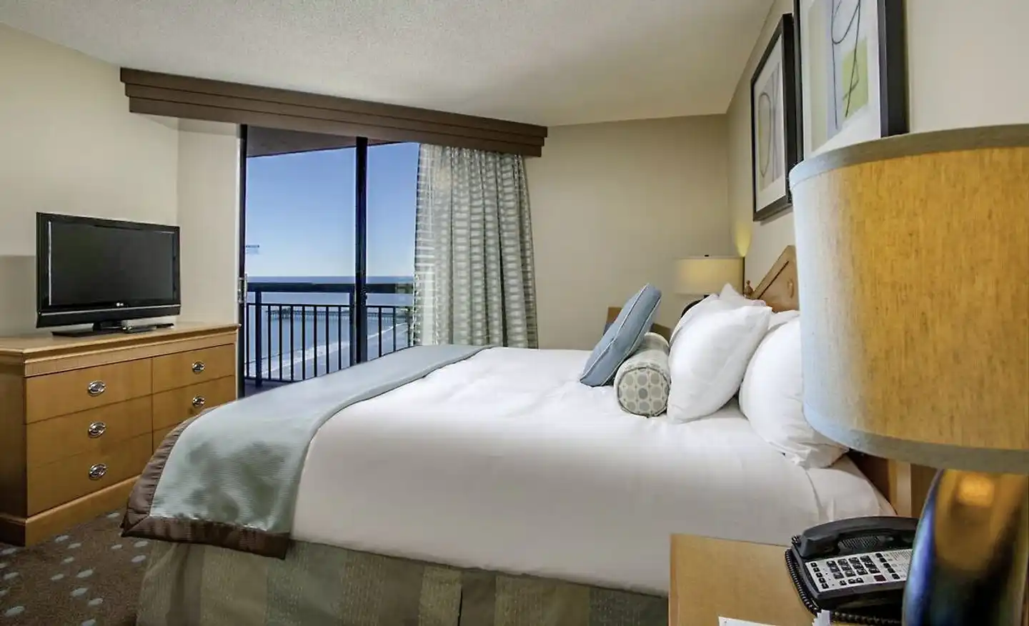 Embassy Suites Myrtle Beach - Kingston Plantation Wohnbeispiel