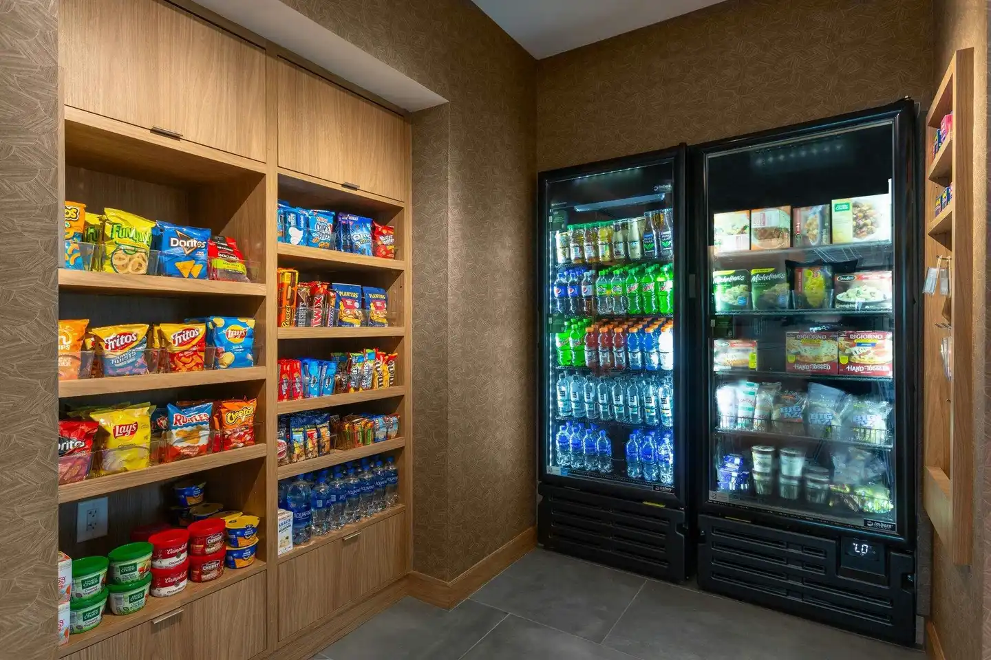 Fairfield by Marriott Inn & Suites Coastal Carolina Conway Lobby