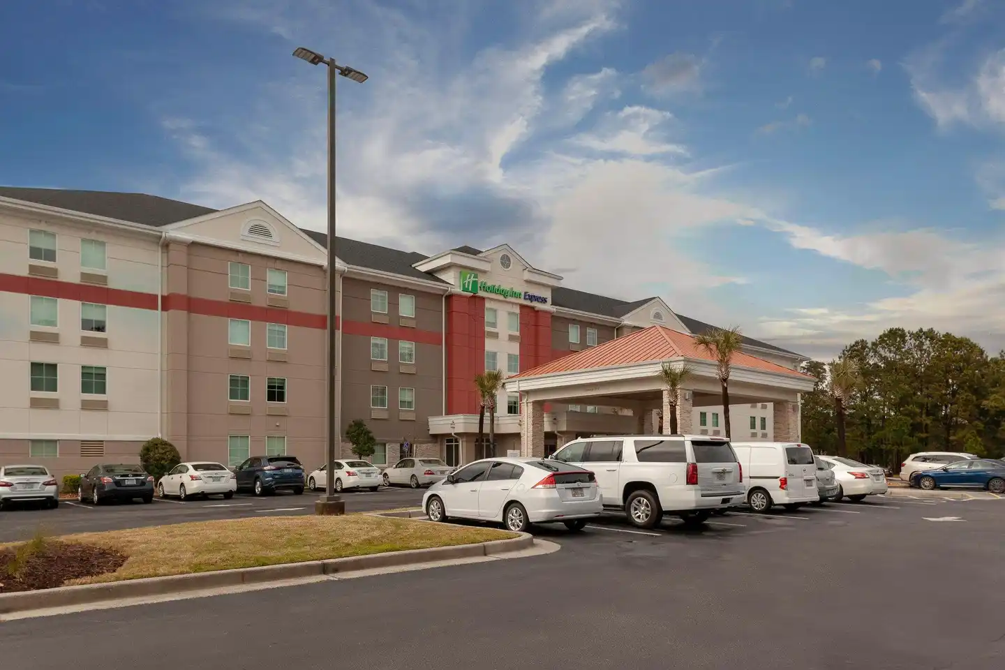 Holiday Inn Express Myrtle Beach-Broadway@The Bch Aussenansicht