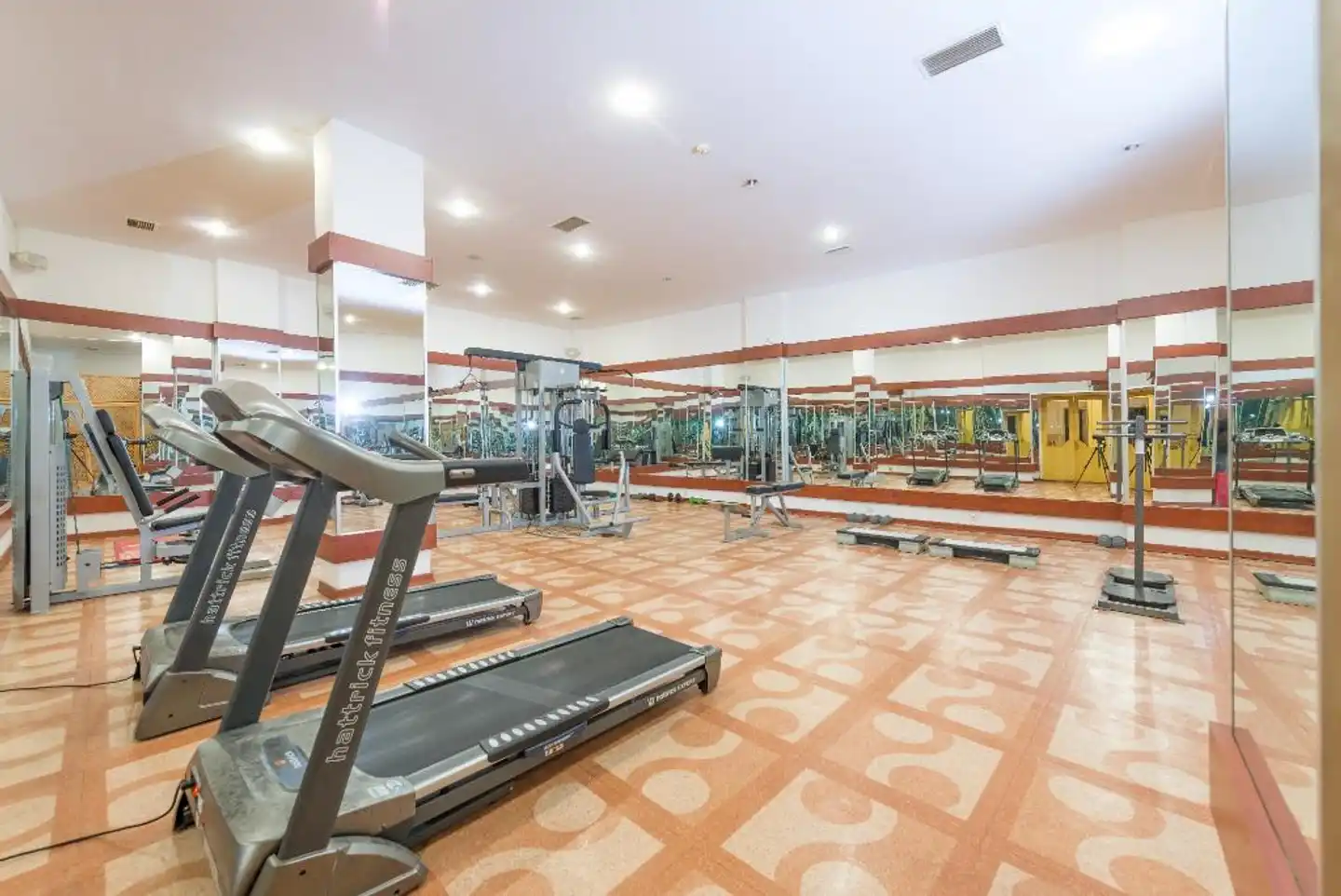 Adonis Hotel Lobby