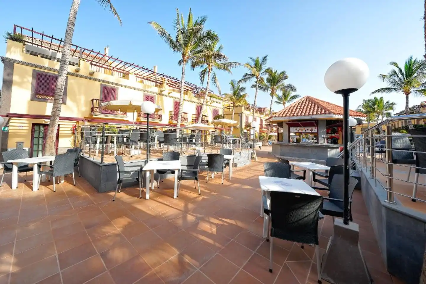 Bungalows Maspalomas Oasis Club Bar